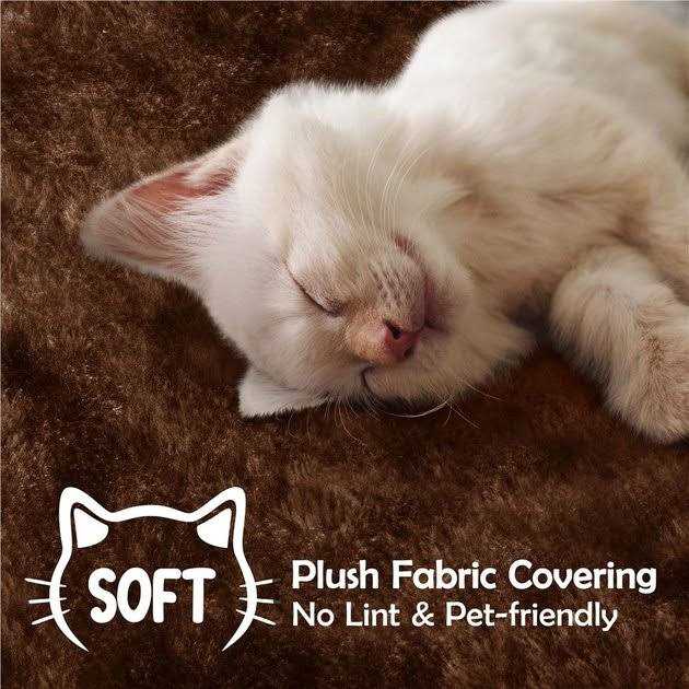Yaheetech 57-in Plush Cat Tree & Condo - Healthber