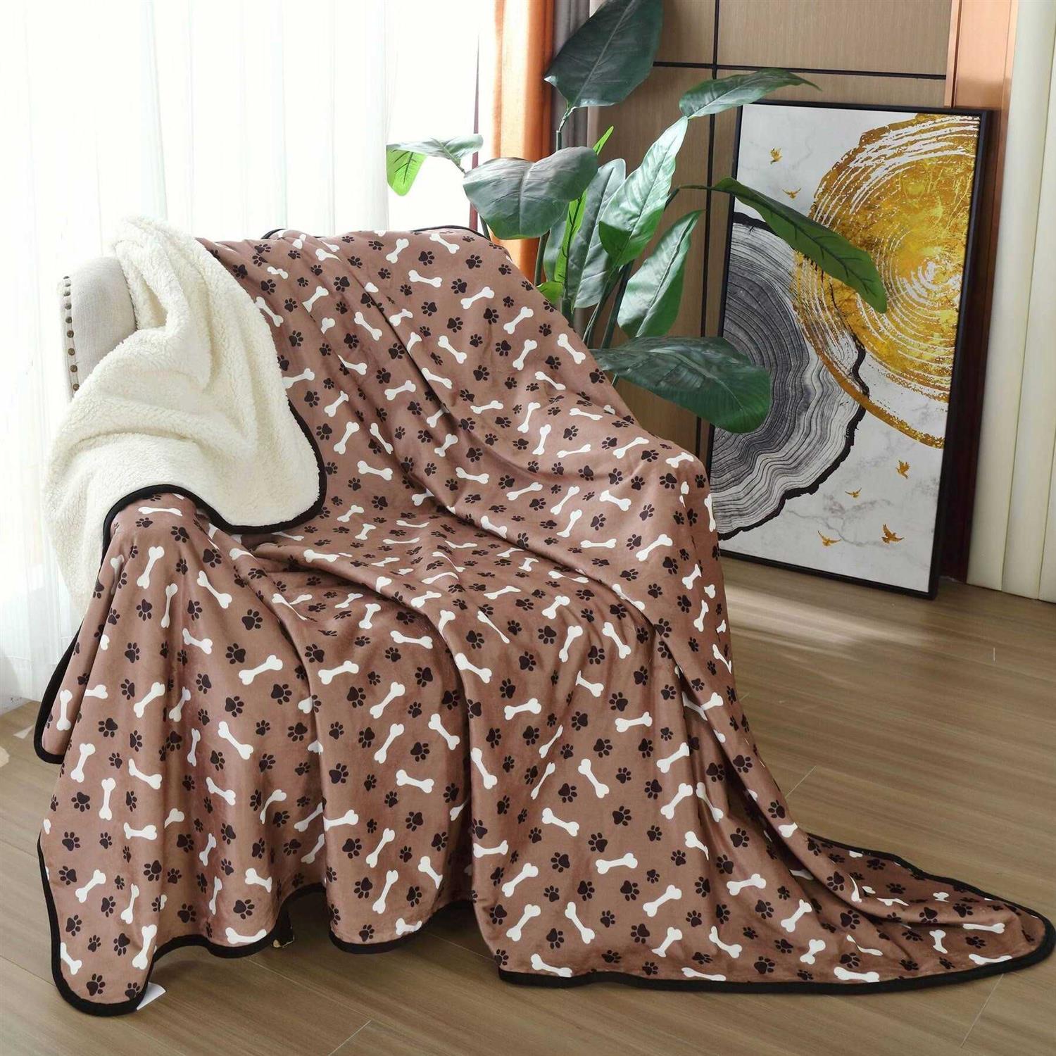 HappyCare Textiles Advanced Pets Waterproof Cat & Dog Blanket - Healthber