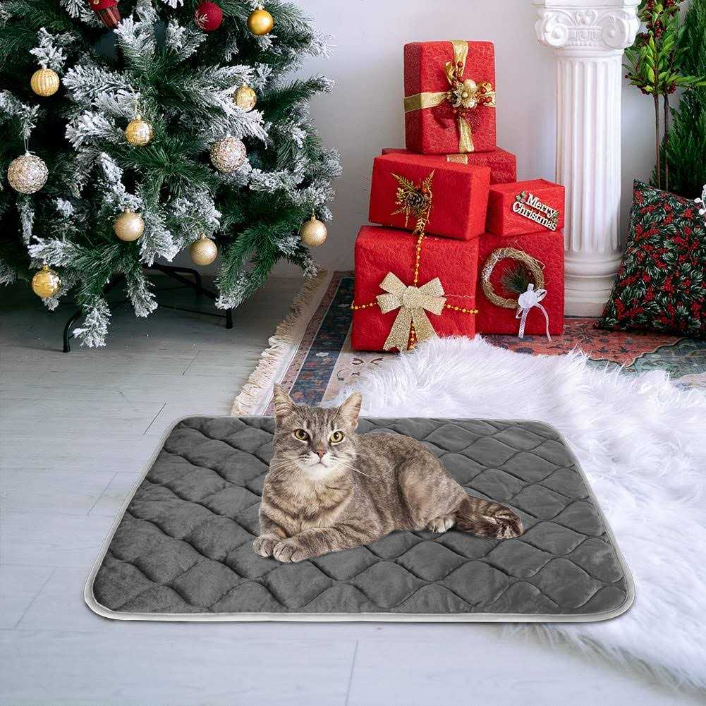 ULIGOTA Self Heating Cat Mat Thermal Pet Bed Mat Self-Warming Pet Crate Pad - Healthber