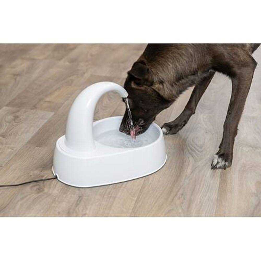 Trixie Curved Stream Drinking Fountain 84.5 oz - Healthber