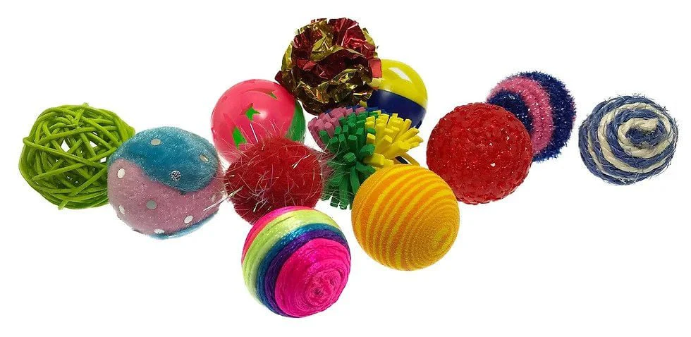 Kitty Fun Balls, 4 pk, Assorted - Healthber