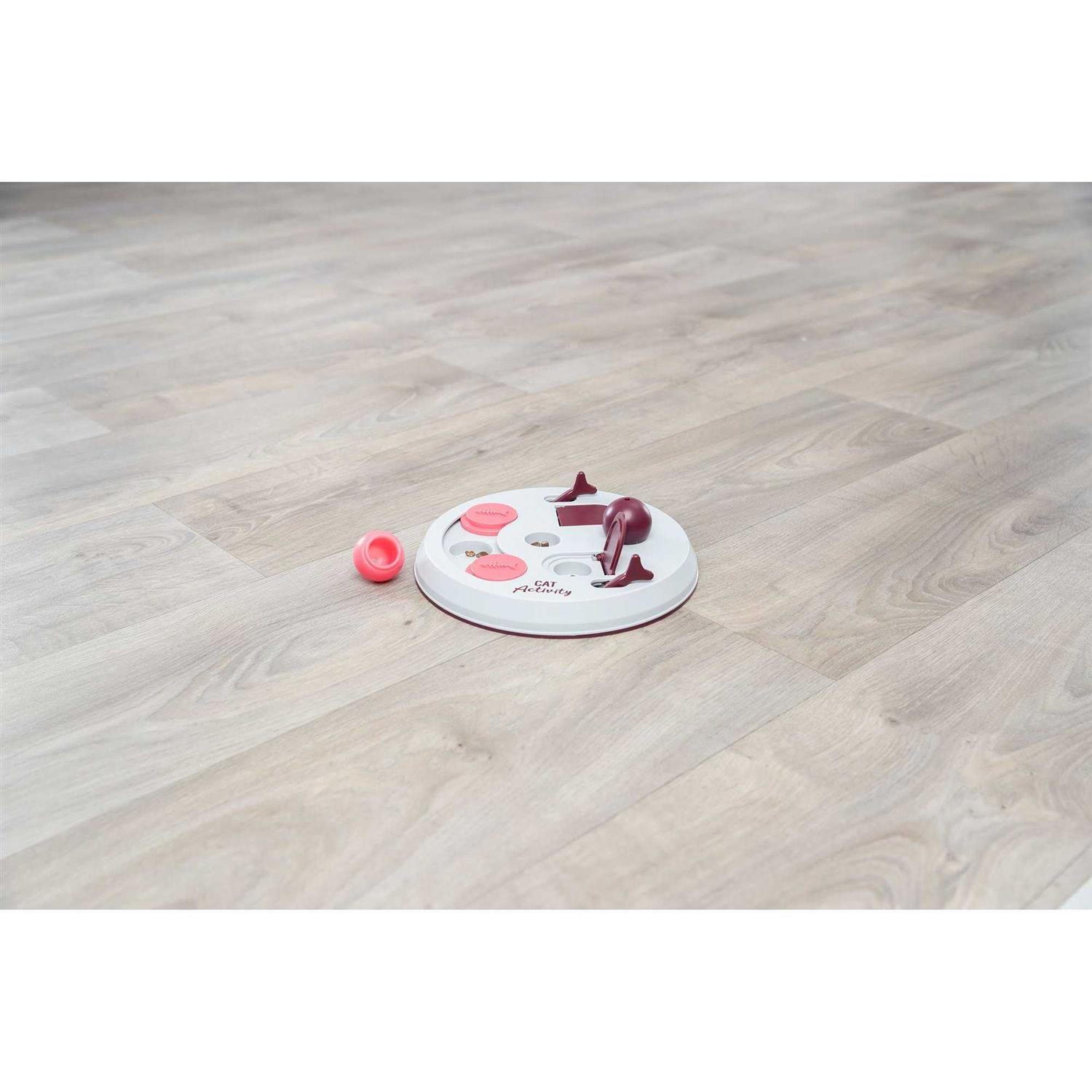 Trixie Cat Activity Flip Board - Healthber