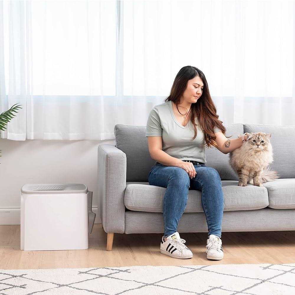 IRIS USA Premium Square Top Entry Cat Litter Box with Scoop - Healthber