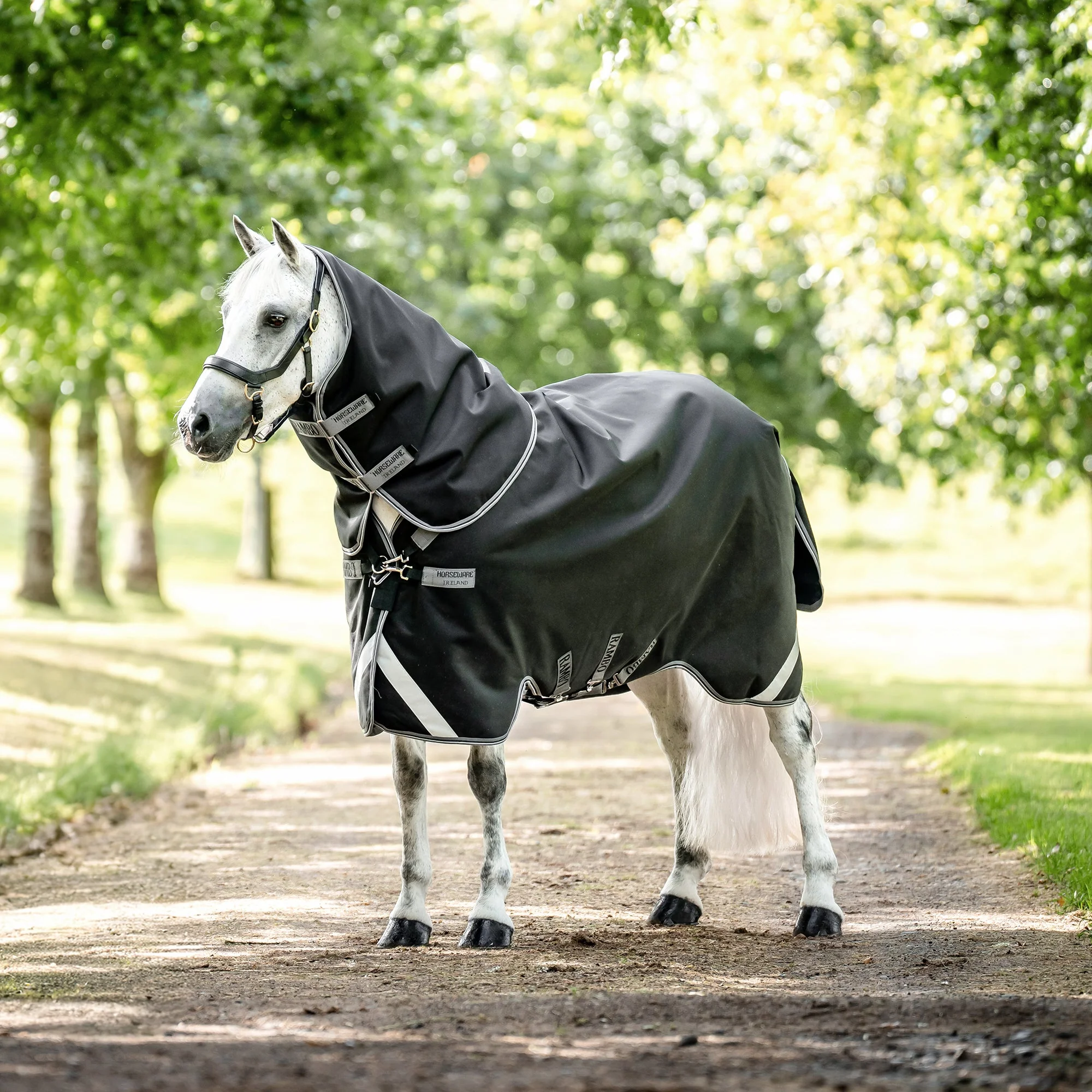 Rambo Supreme Vari-layer Turnout, 450 Gram, Black/Thunderstorm Grey - Healthber