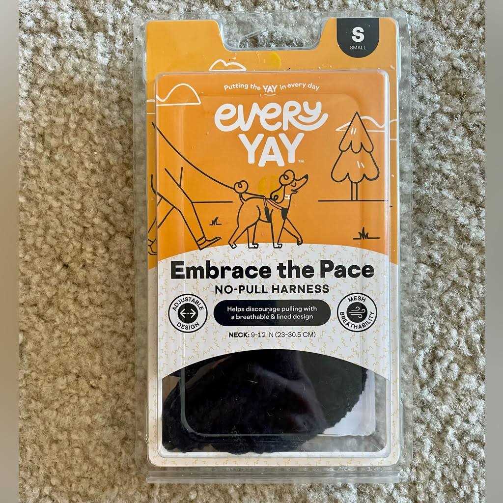 EveryYay Embrace The Pace Black No Pull Dog Harness - Healthber
