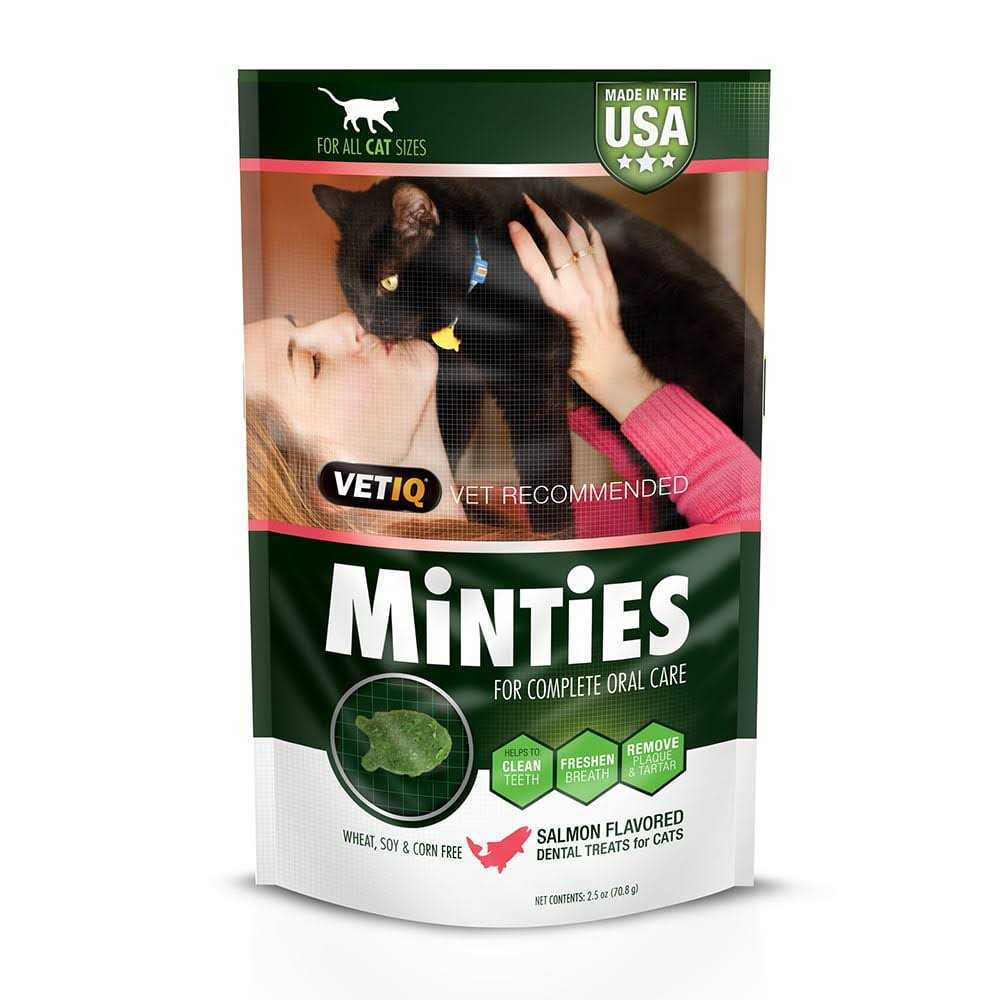 VetIQ Minties Dental Treats for Cats - Healthber