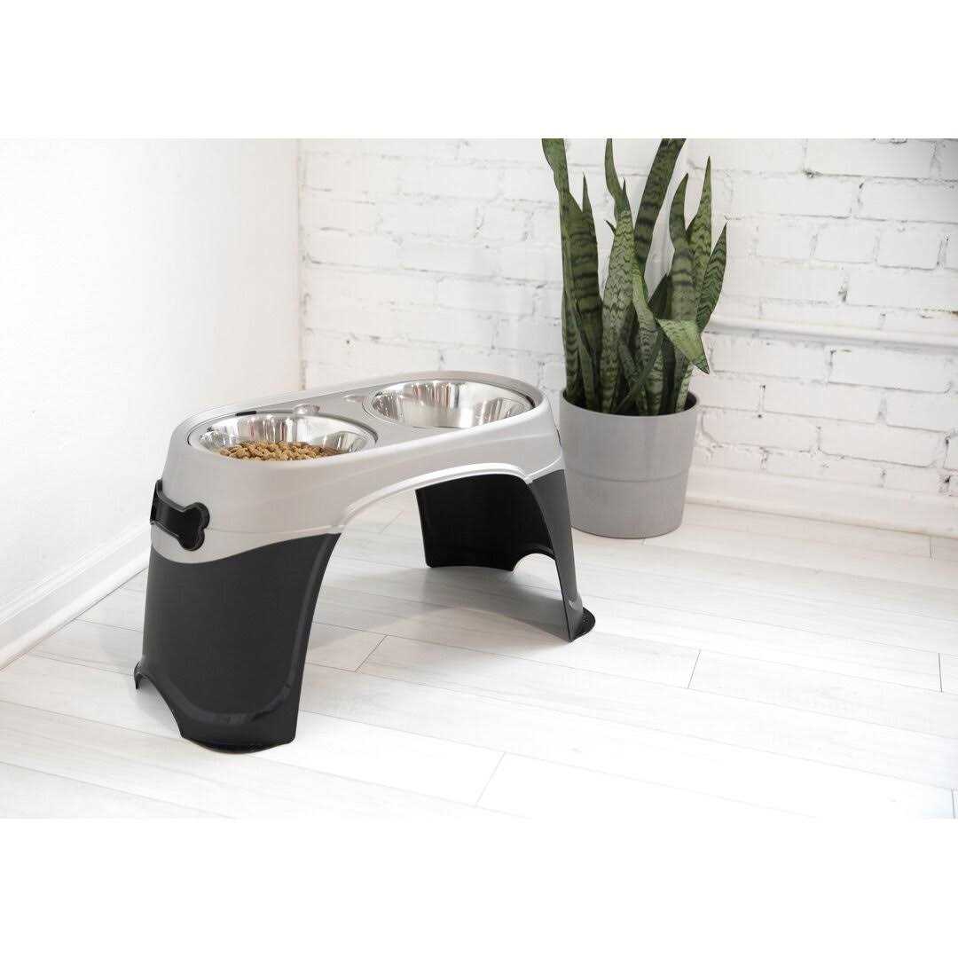 Petmate Easy Reach Diner - Healthber
