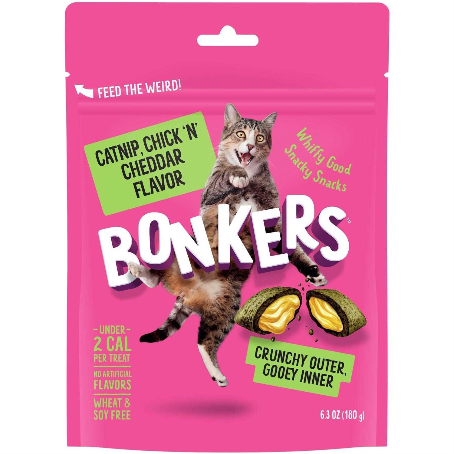 Bonkers Catnip Chick ‘N’ Cheddar Crunchy Cat Treats - Healthber