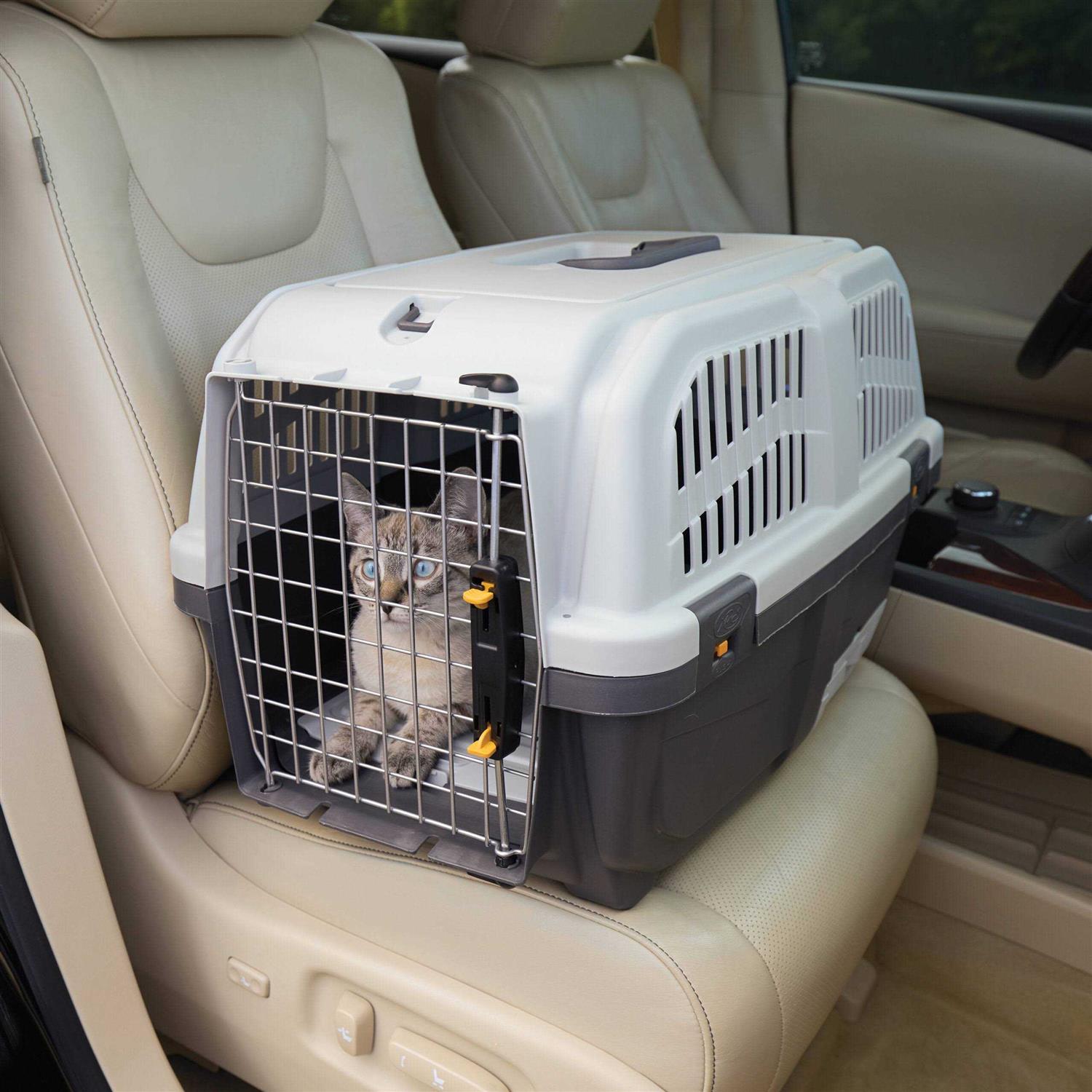 Midwest Homes for Pets Skudo 24” Plastic Cat Carrier with Integrated Litter Pan - Healthber