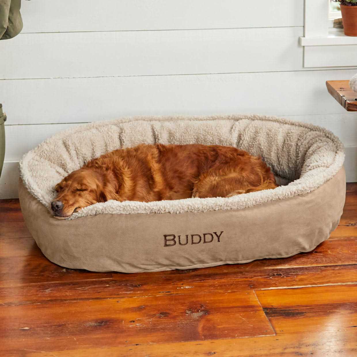Orvis ComfortFill-Eco Wraparound Dog Bed with Fleece - Healthber