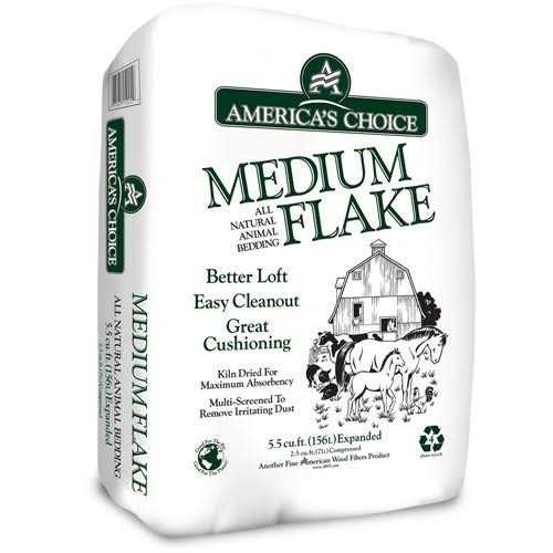 America’s Choice Large Flake 8 cu ft Wood Animal Bedding - Healthber