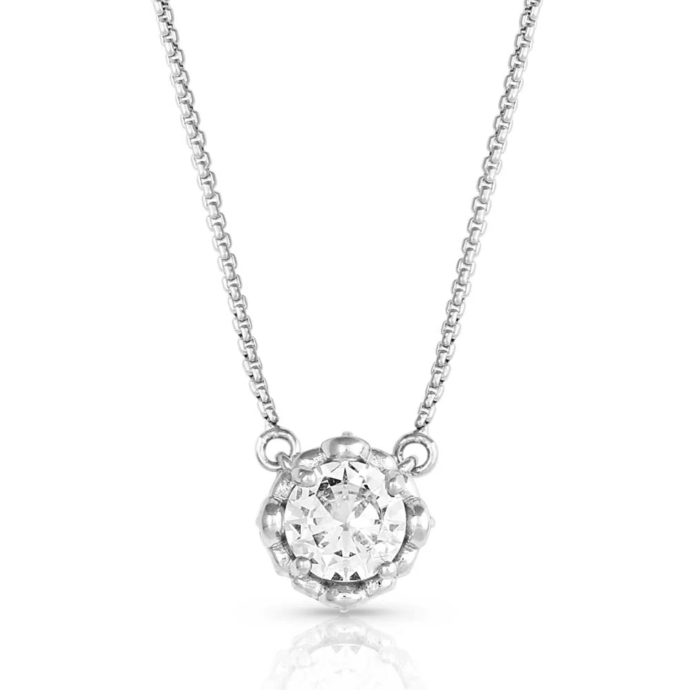 On the Edge Crystal Necklace - Healthber