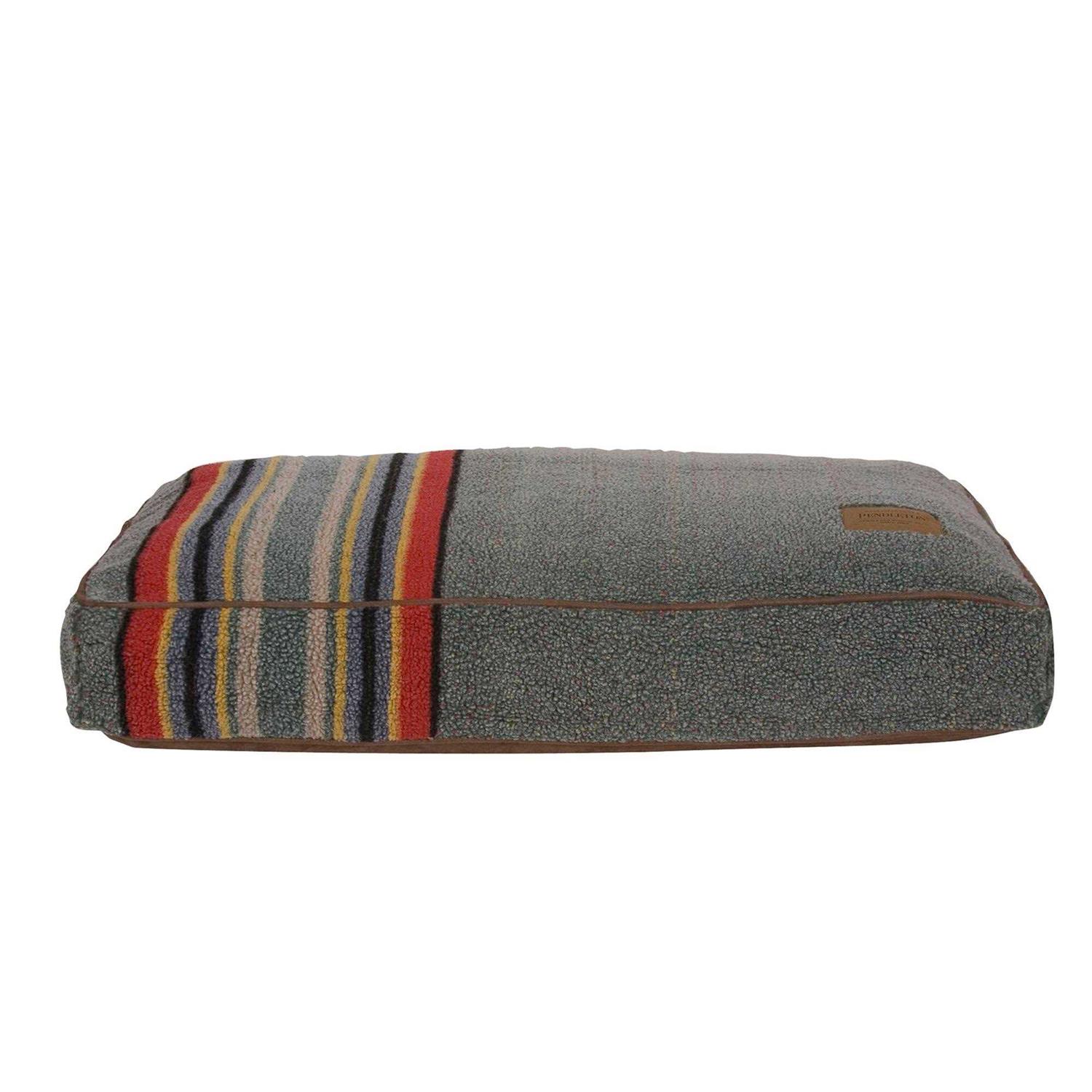 Pendleton Yakima Camp Pet Bed - Healthber