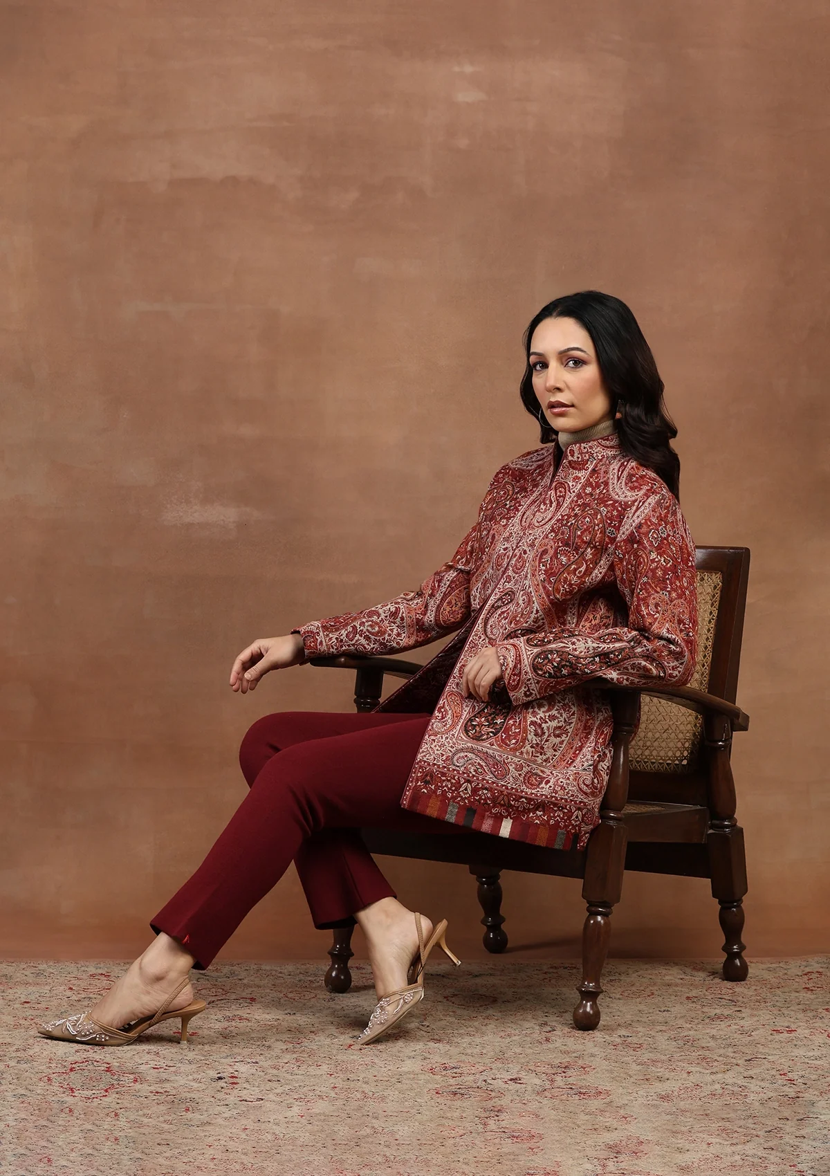 HOC Kashmiri Wool Kani Weave Women's Jacket-Maroon - Healthber