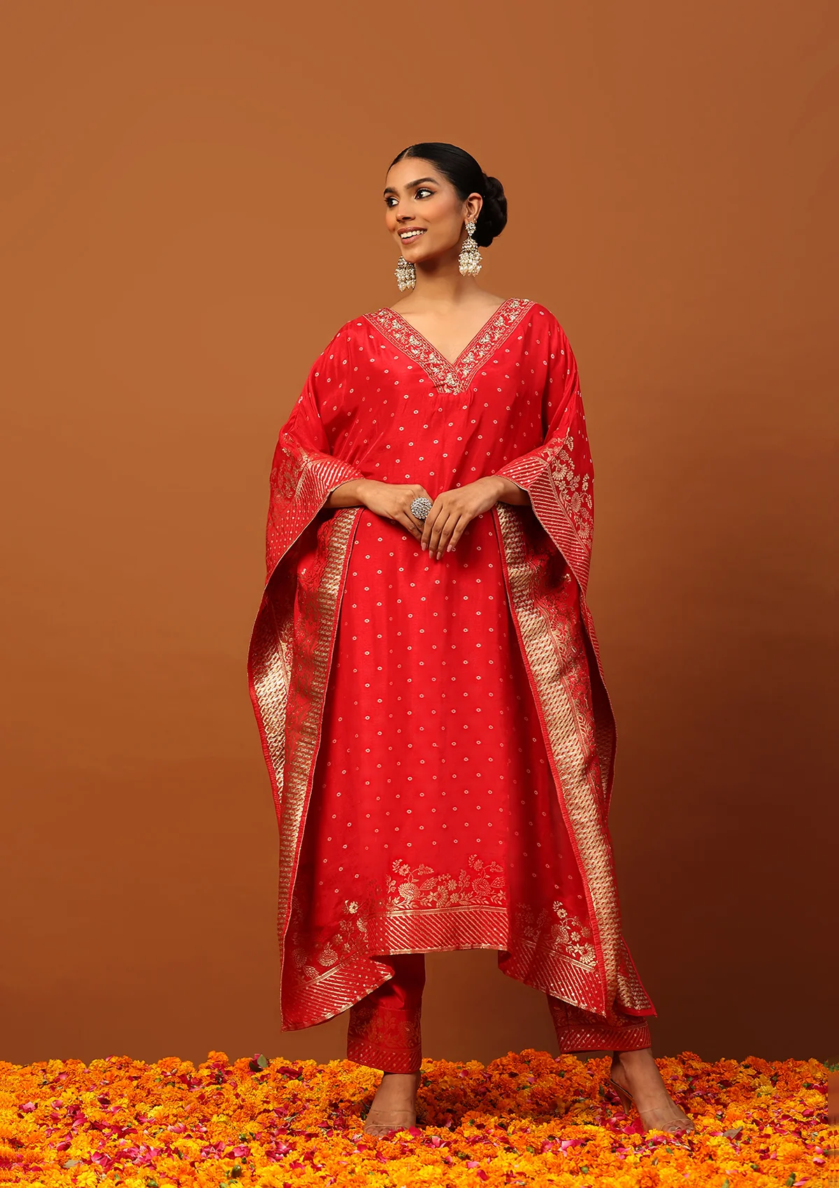 HOC Jacquard Silk Hand Embellished With Zari Women's Kaftan Set With Inner - Red - Healthber
