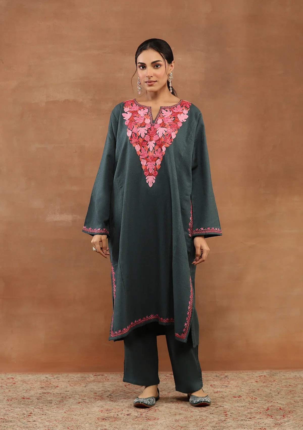 HOC Kashmiri Wool Aari Embroidered Solid Women's Phiran Kurta -Grey - Healthber