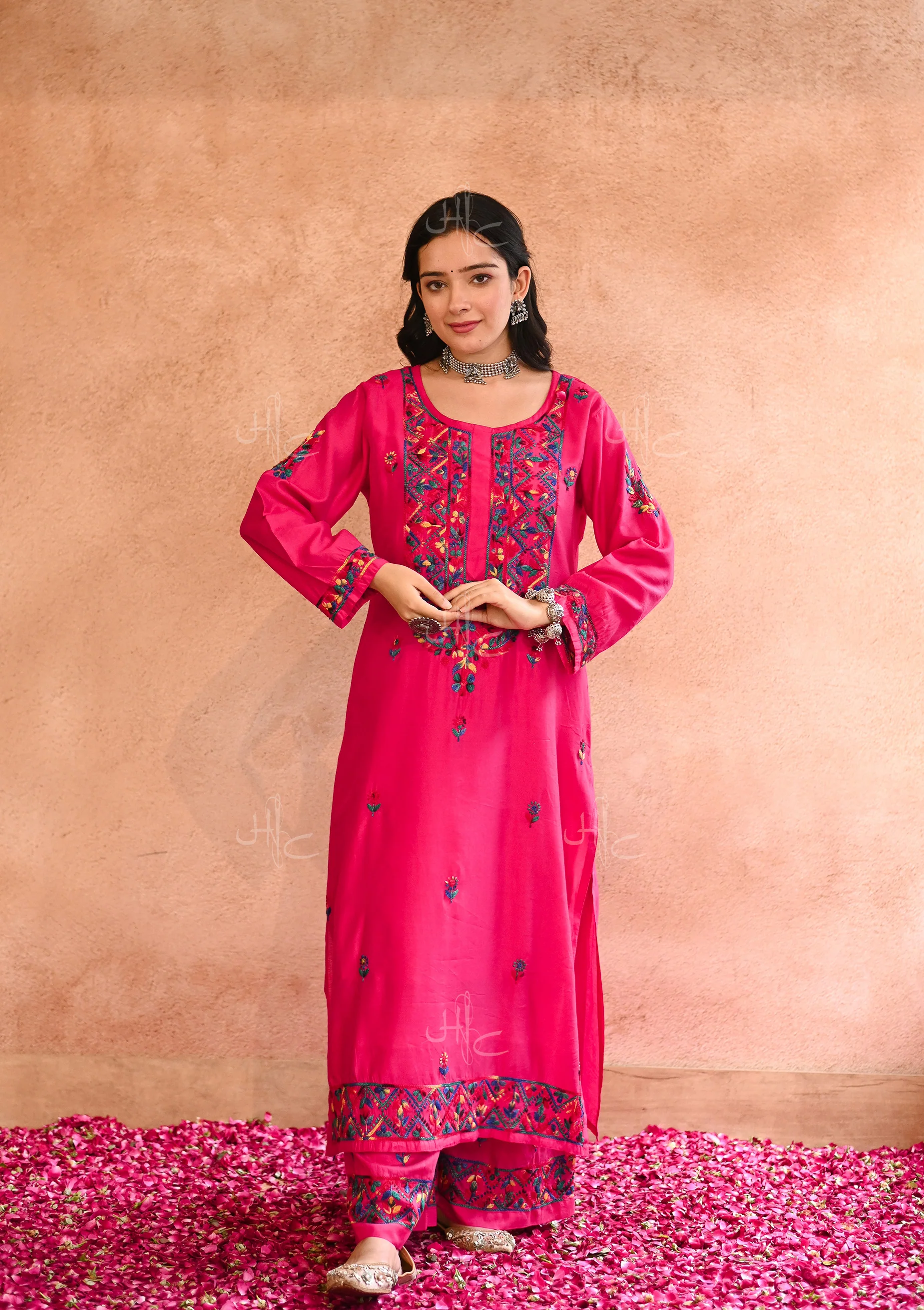 HOC Aafna Chikankari Chanderi Straight Kurta Set with Inner - Healthber