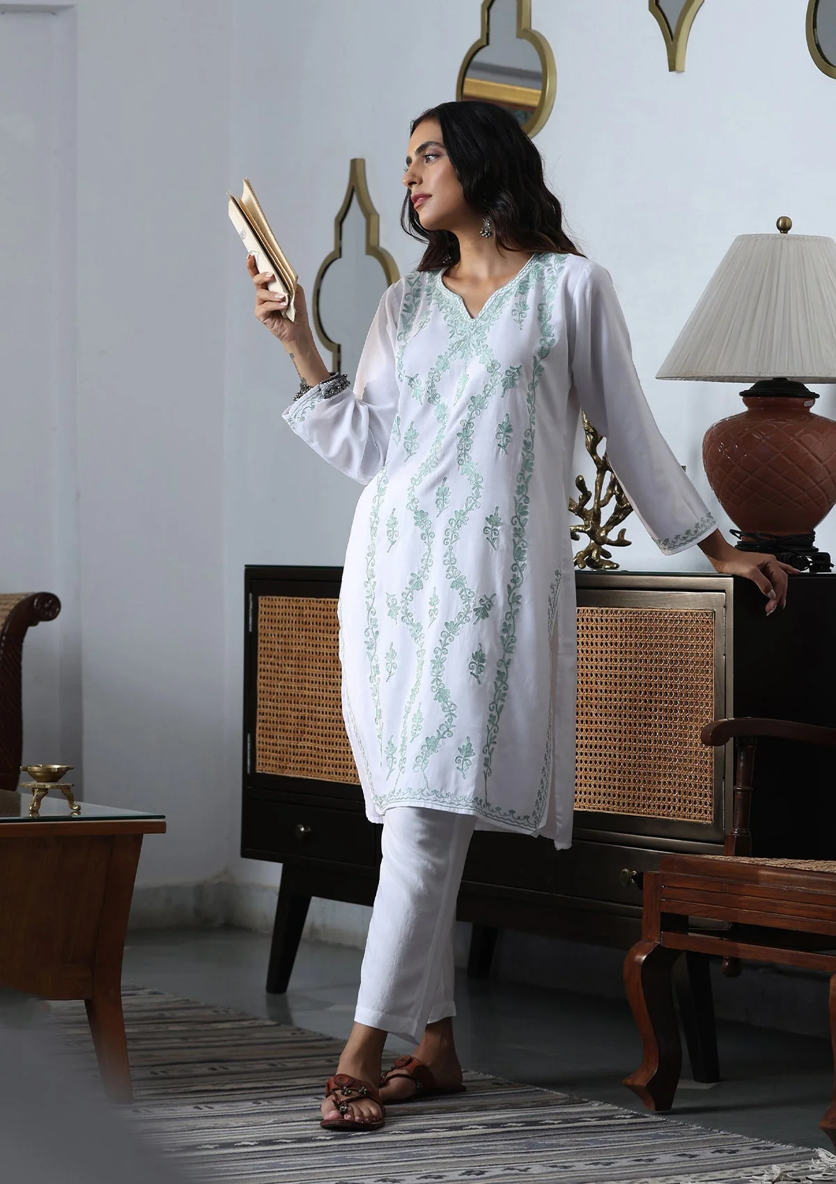 HOC Aari Embroidered Cotton Solid Women's Long Kurta - White - Healthber