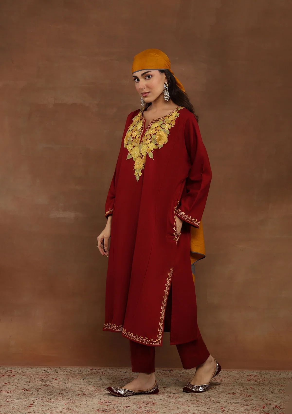HOC Kashmiri Wool Aari Embroidered Solid Women's Phiran Kurta -Maroon - Healthber