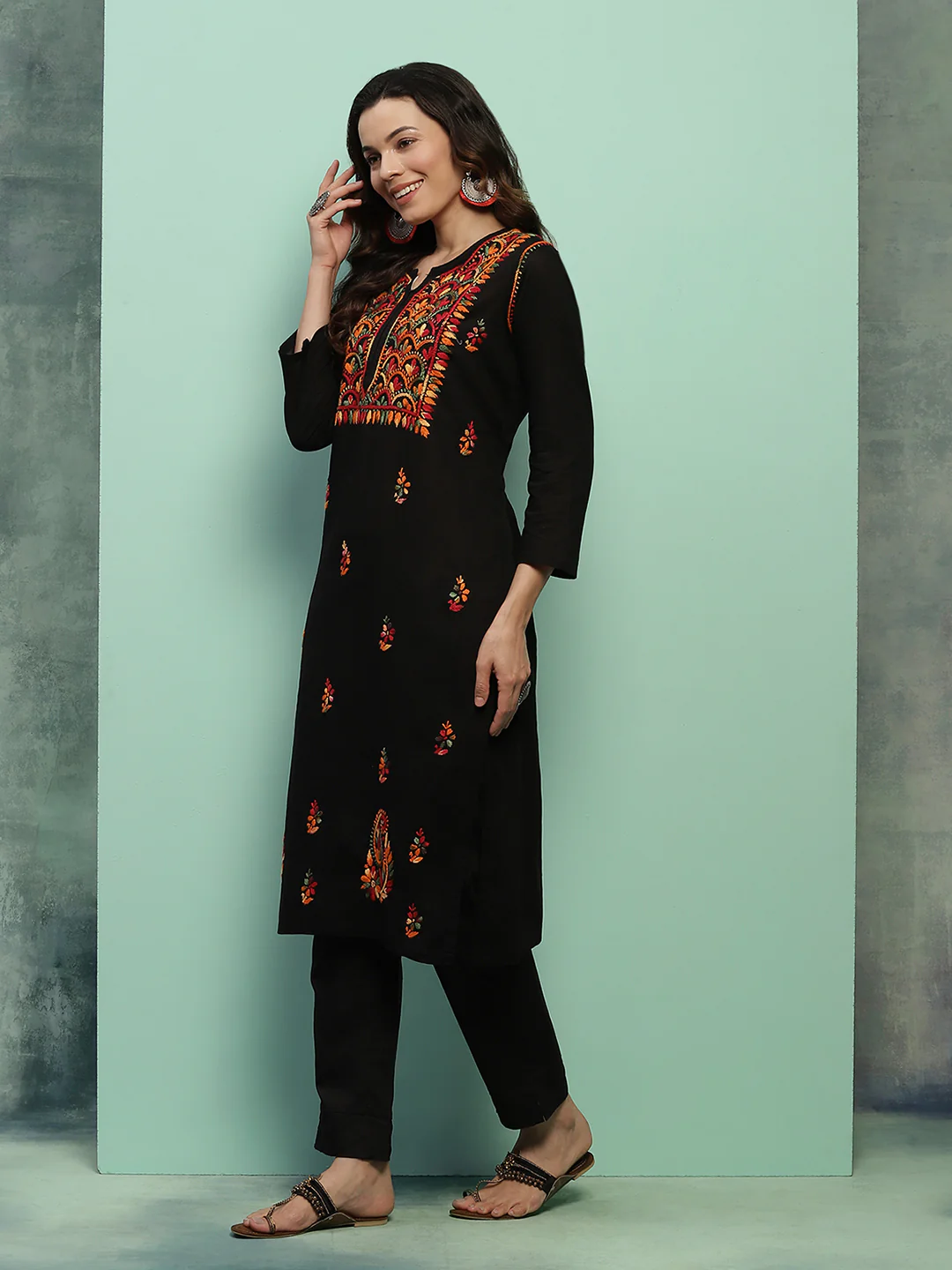 HOC Cotton Chikankari Solid Women's Long Kurta - Black - Healthber