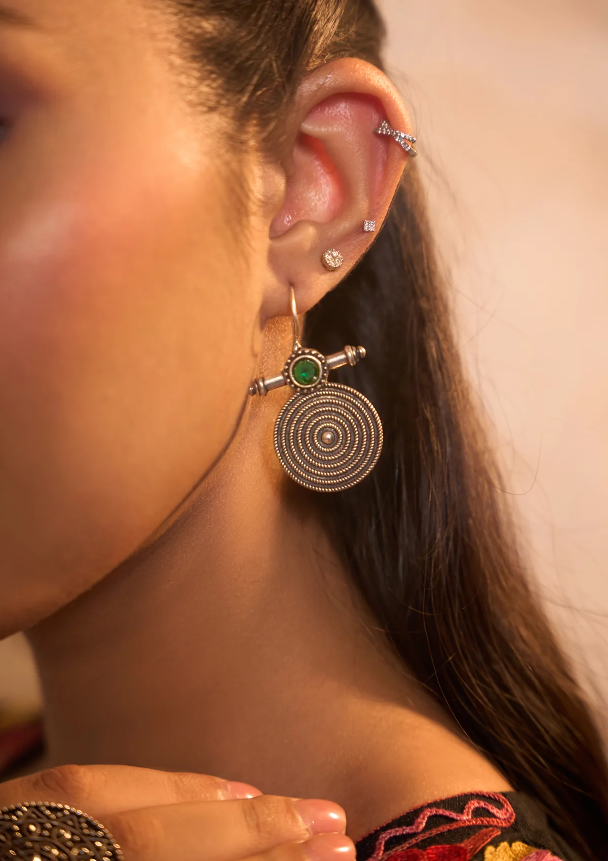 HOC Handcrafted Silver Tone Coiled Green Stone Dangle Earrings - Healthber