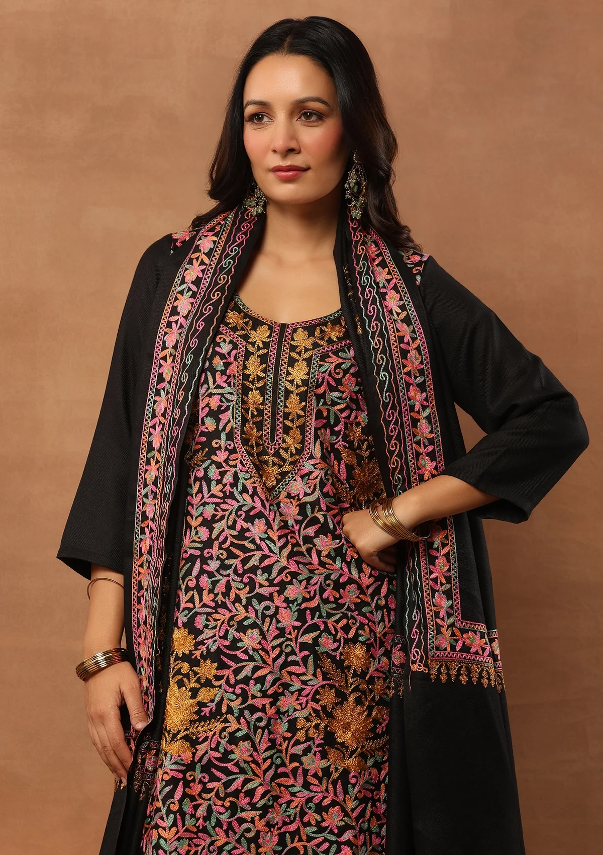 HOC Aari Woollen Straight Kurta Set with Dupatta-Black - Healthber