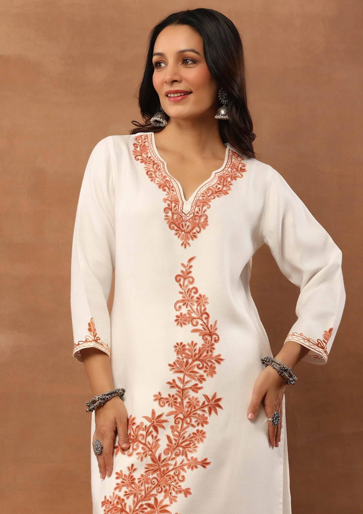 HOC Woollen Aari Embroidered Solid Women's 2 PC Long Kurta Set - White - Healthber