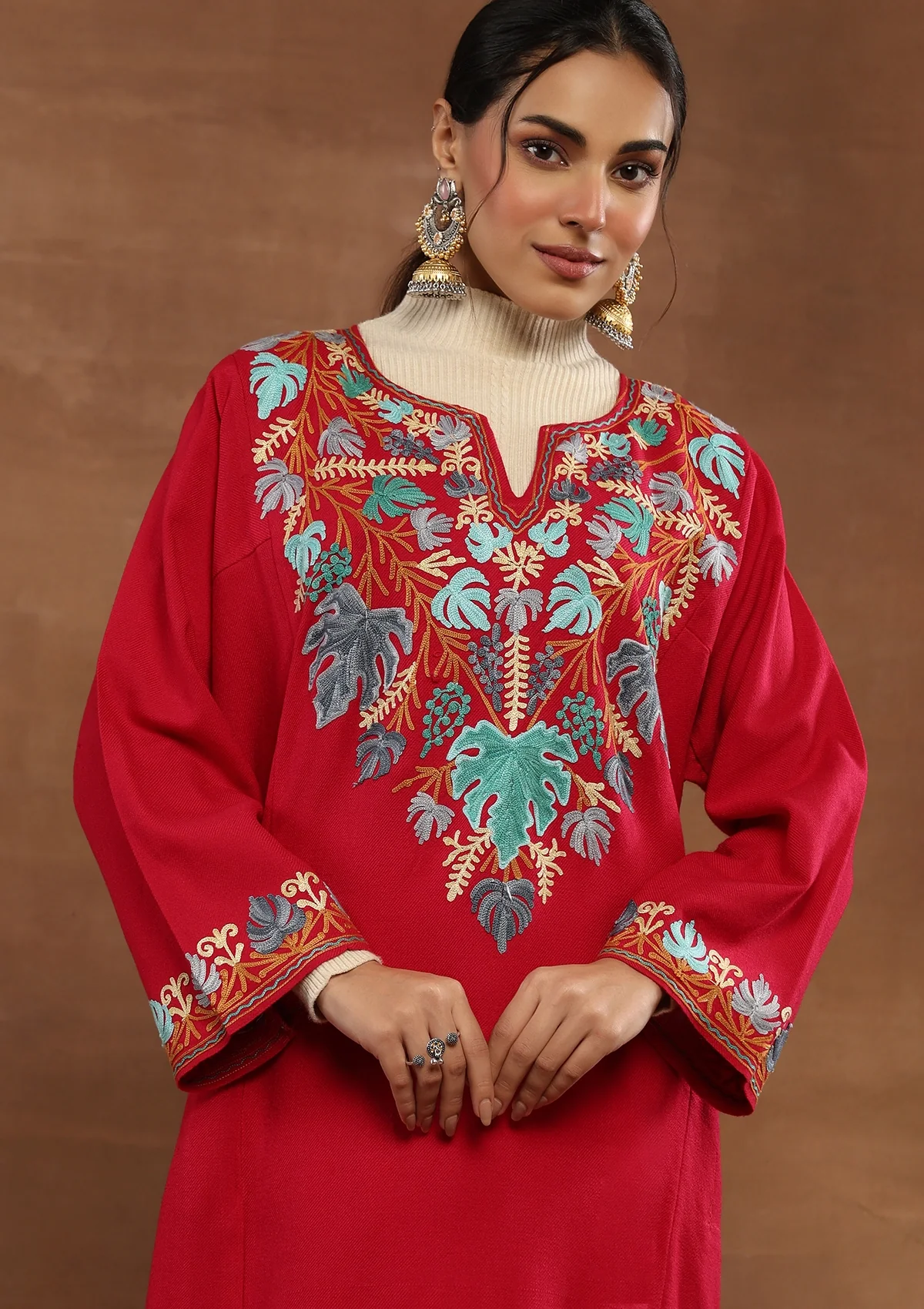 HOC Kashmiri Wool Aari Embroidered Solid Women's Phiran Kurta-Fuchsia - Healthber