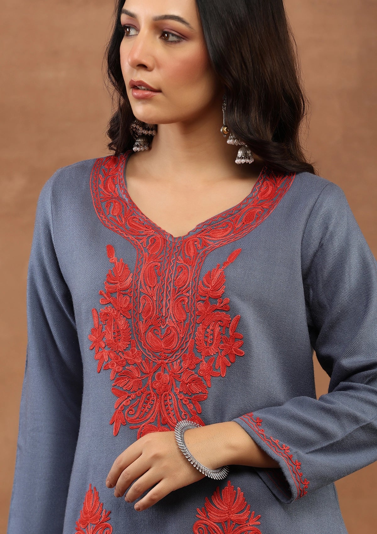 HOC Kashmiri Wool Aari Embroidered Solid Women's Short Kurta-Powder Blue - Healthber