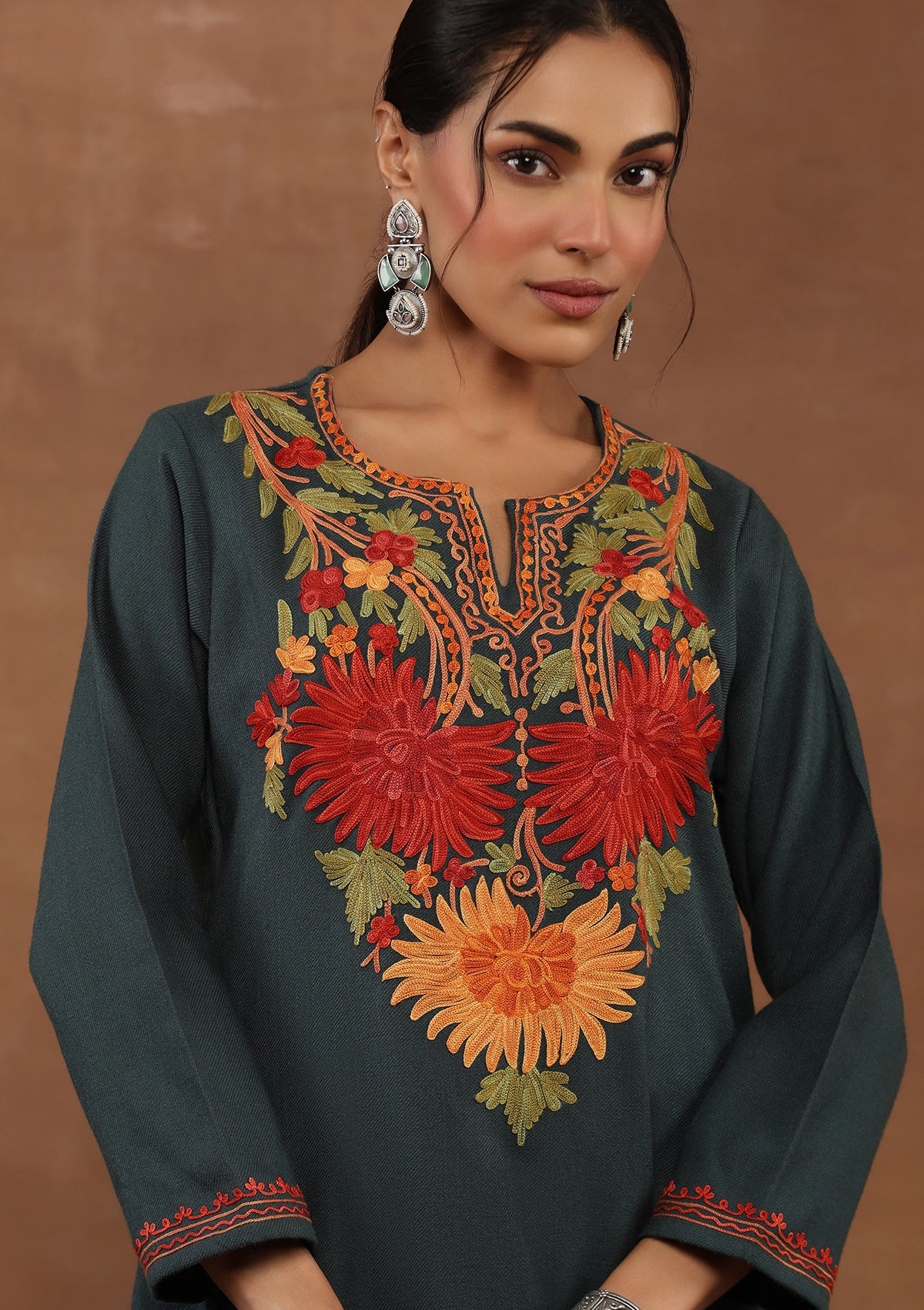 HOC Crafts Kashmiri Wool Aari Embroidered Solid Women's 2 PC Kurta Set-Grey - Healthber