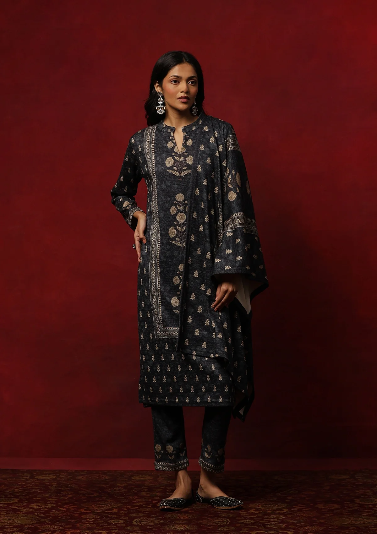 HOC Woollen Hand Embellished Printed Women's 3 PC Kurta Set -Dark Grey - Healthber