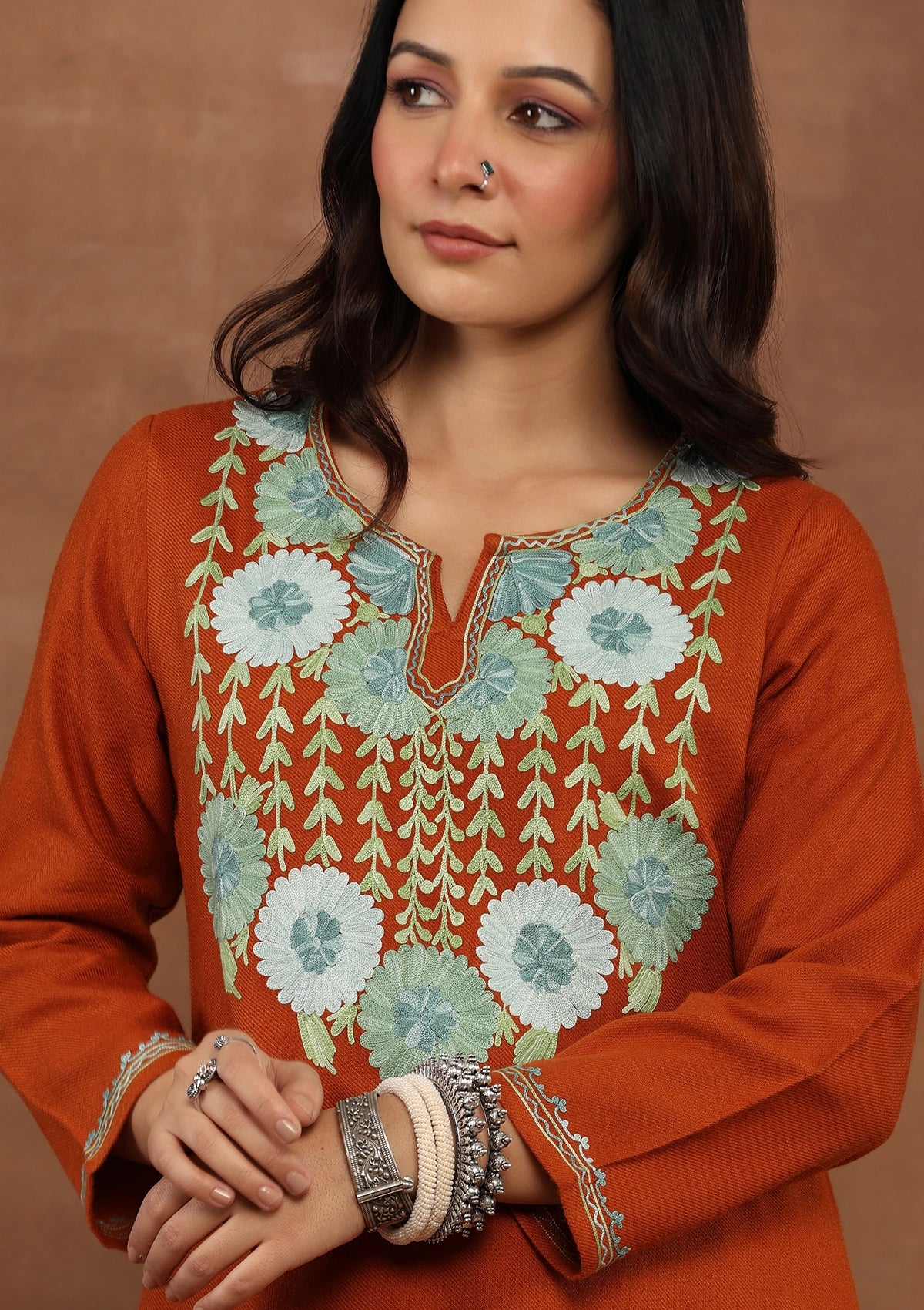 HOC Kashmiri Wool Aari Embroidered Solid Women's 2 PC Kurta Set-Rust - Healthber