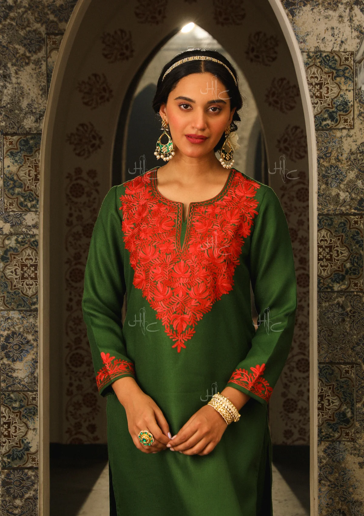 HOC Aari Woollen Straight Kurta Set- Green - Healthber