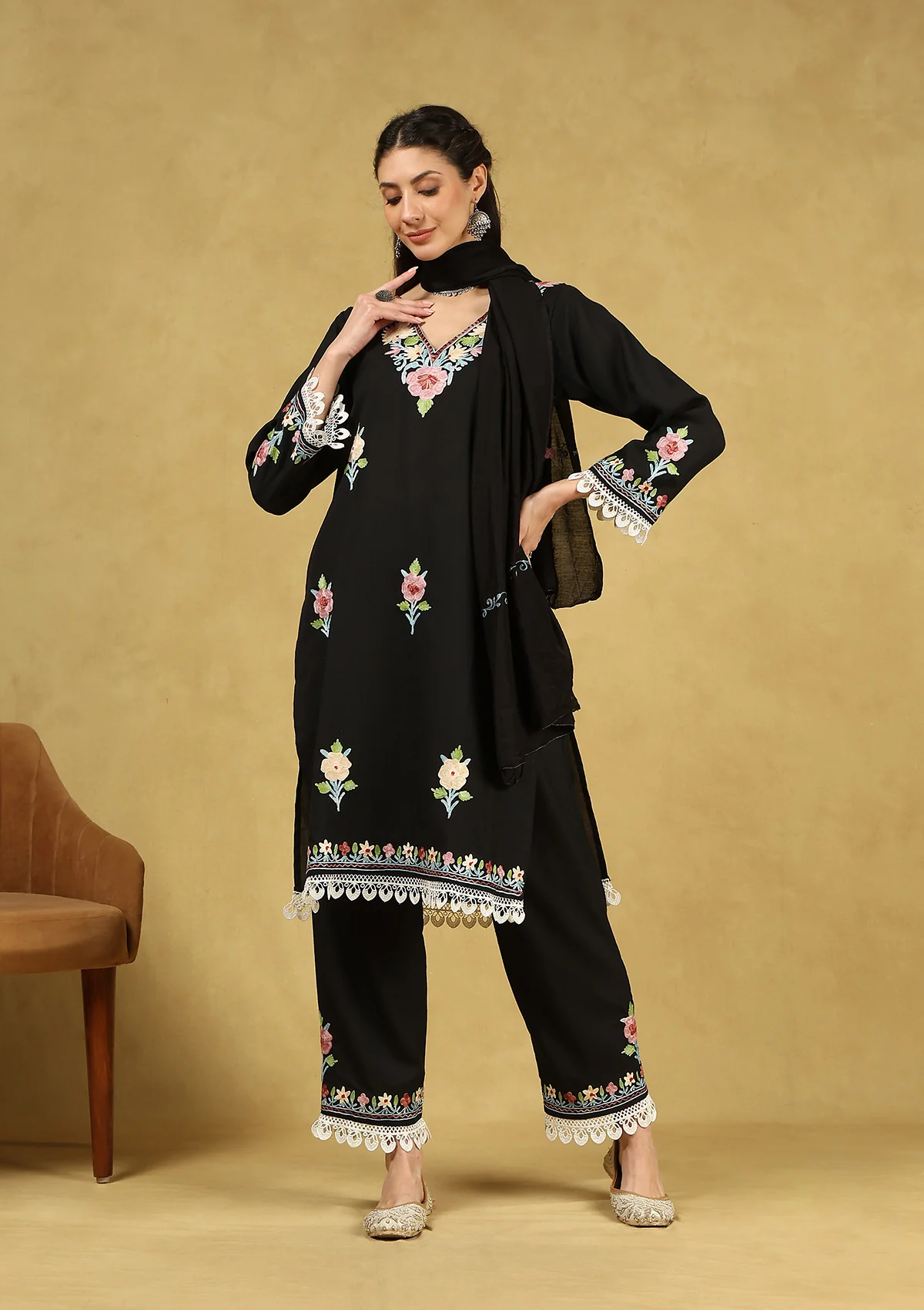 HOC Cotton Aari Embroidered Solid Women's 3 PC Long Kurta Set with Dupatta - Black - Healthber