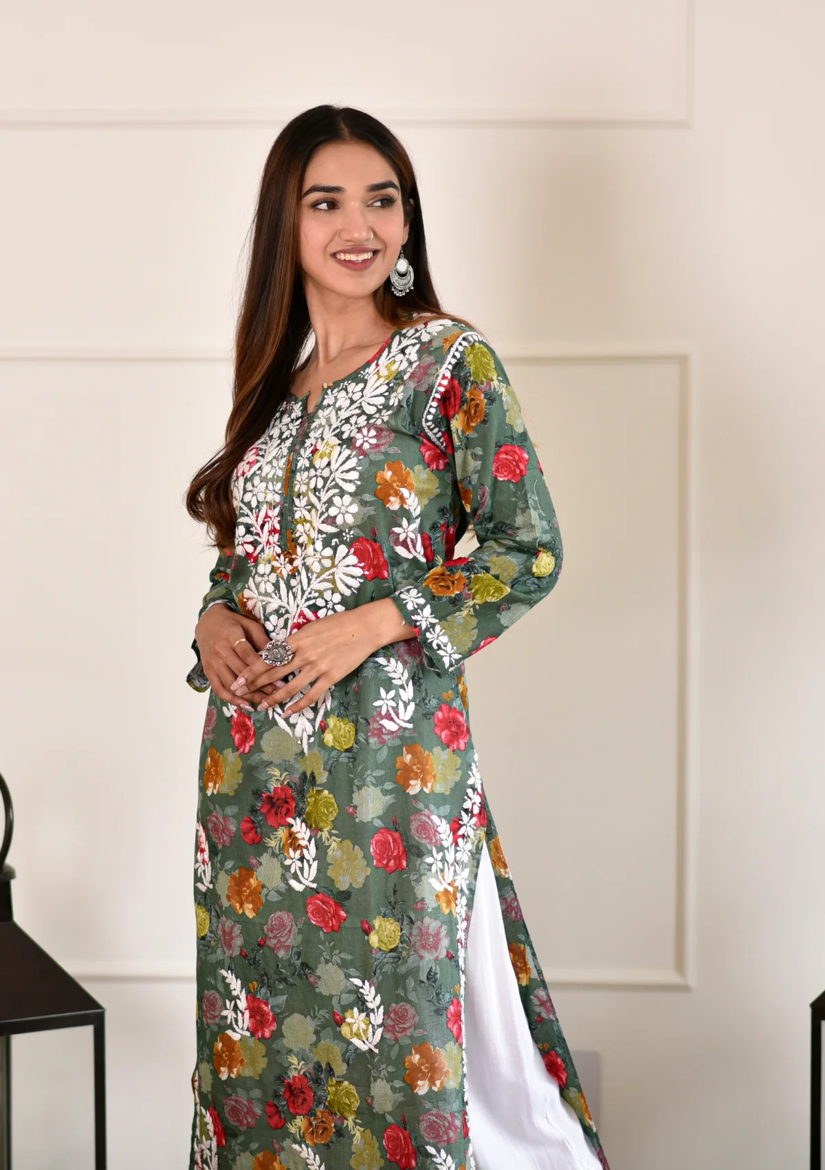 HOC Nuha Chikankari Mulmul Straight Kurta - Healthber