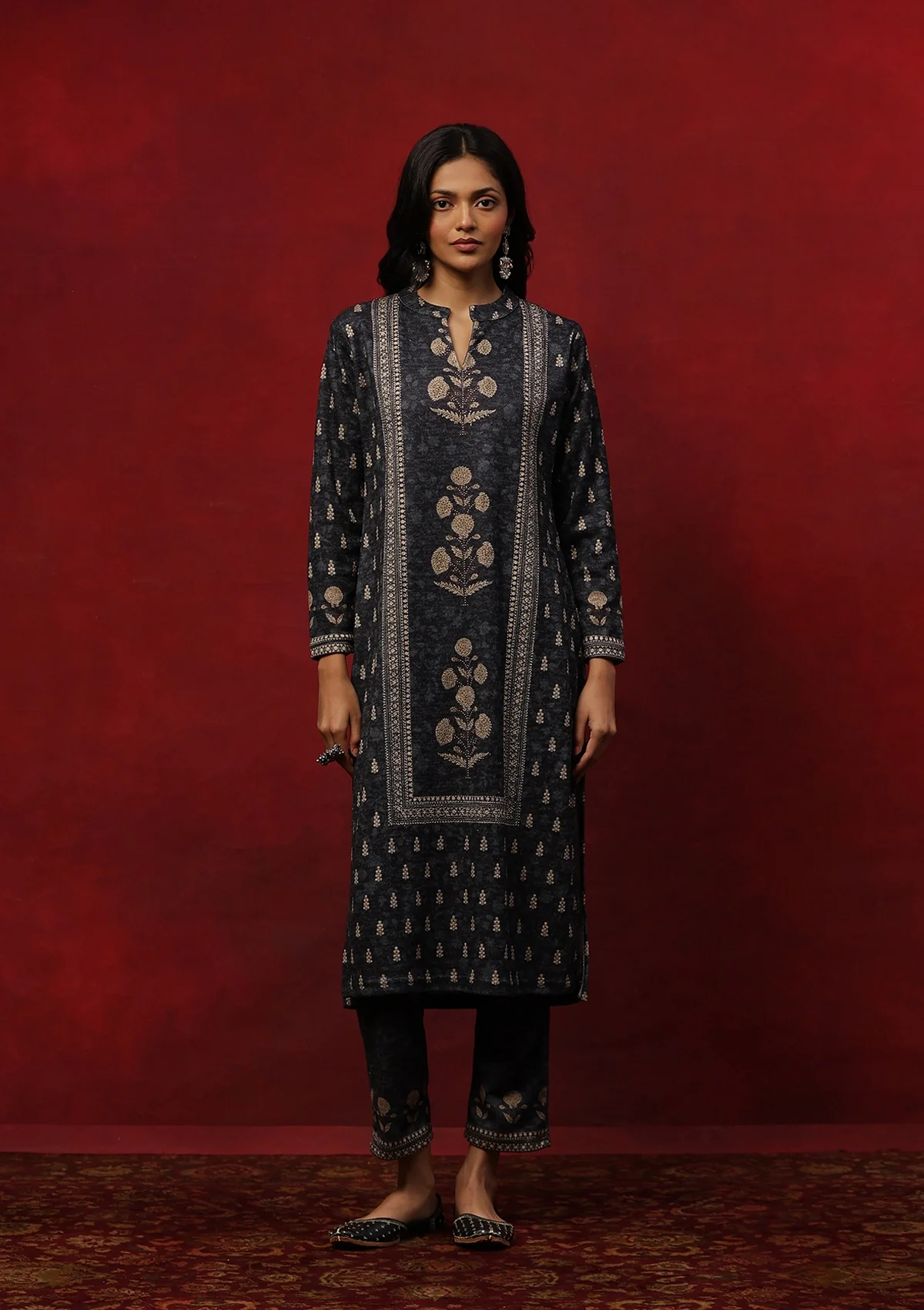 HOC Woollen Hand Embellished Printed Women's 3 PC Kurta Set -Dark Grey - Healthber