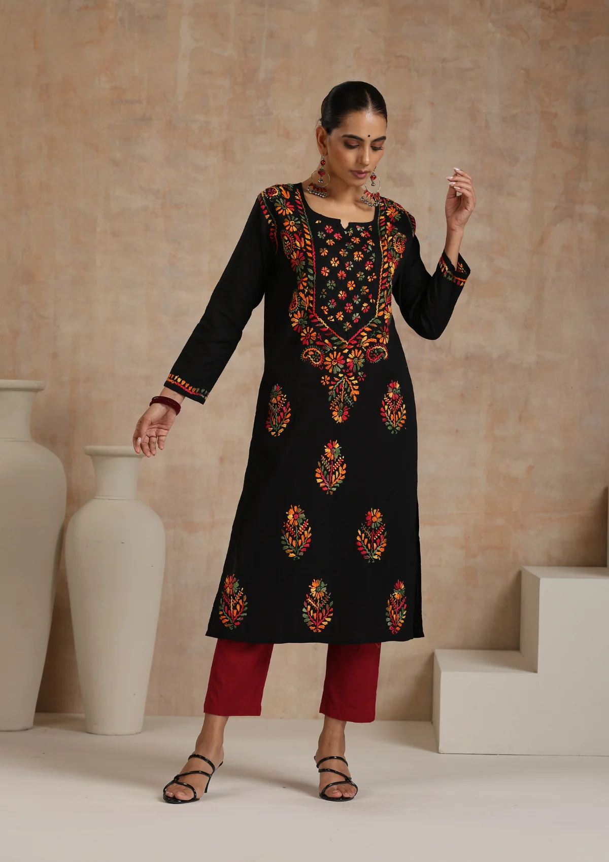 HOC Cotton Chikankari Women's Long Kurta - Black - Healthber