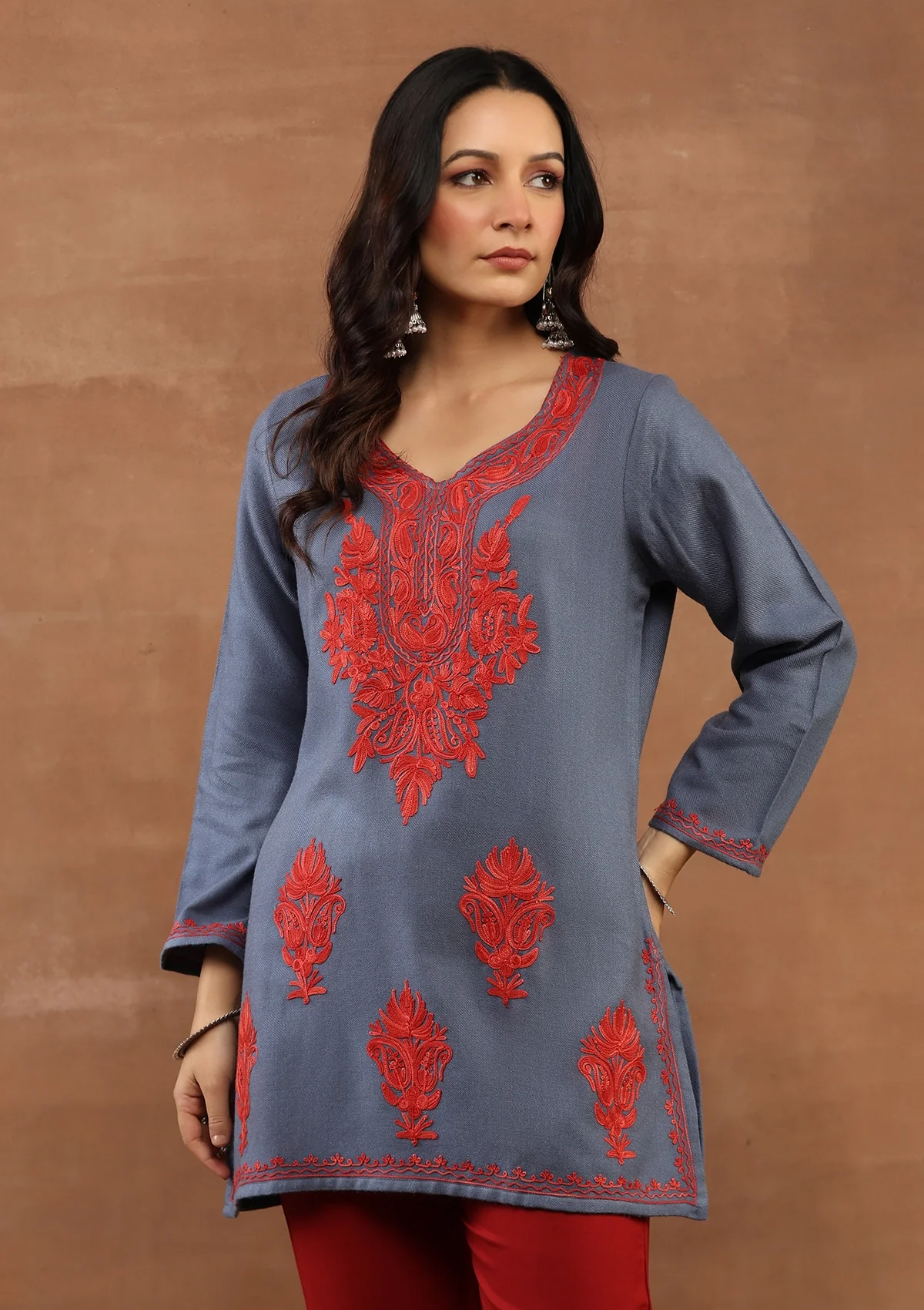 HOC Kashmiri Wool Aari Embroidered Solid Women's Short Kurta-Powder Blue - Healthber