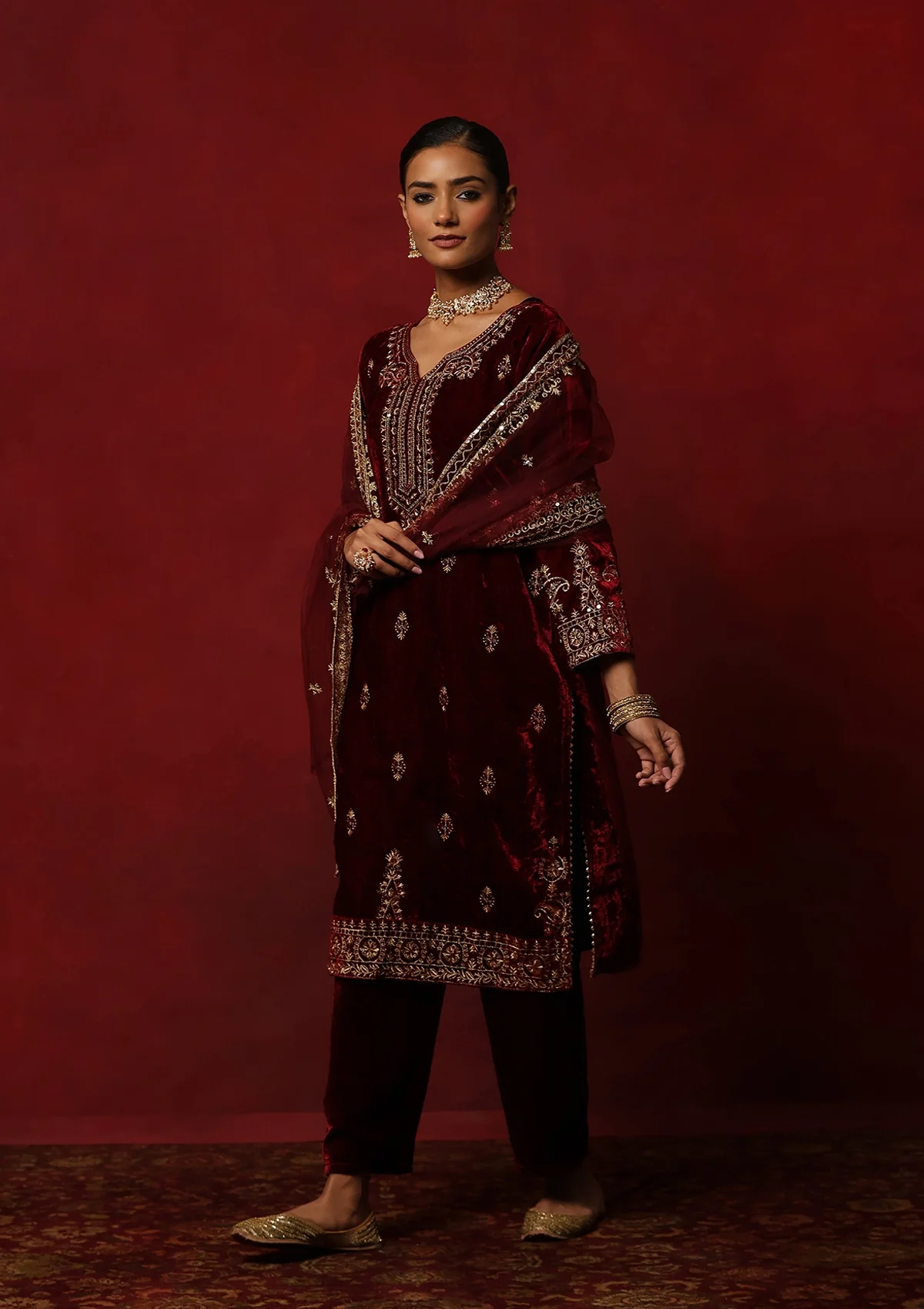HOC Velvet Zari Embroidered With Sequins Women's Solid 3 PC Kurta Set-Maroon - Healthber