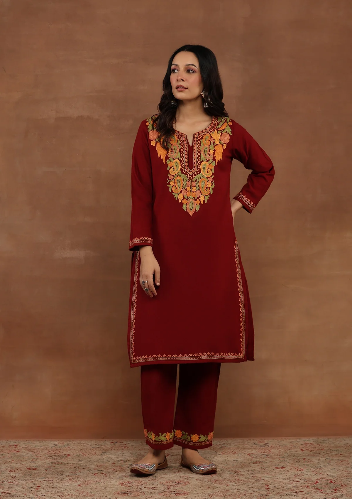 HOC Kashmiri Wool Aari Embroidered Solid Women's 2 PC Kurta Set-Maroon - Healthber