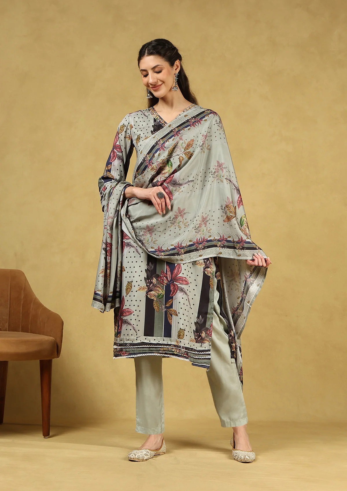 HOC Hand Embellished Muslin Printed Women's 3 PC Long Kurta Set with Dupatta - Grey - Healthber