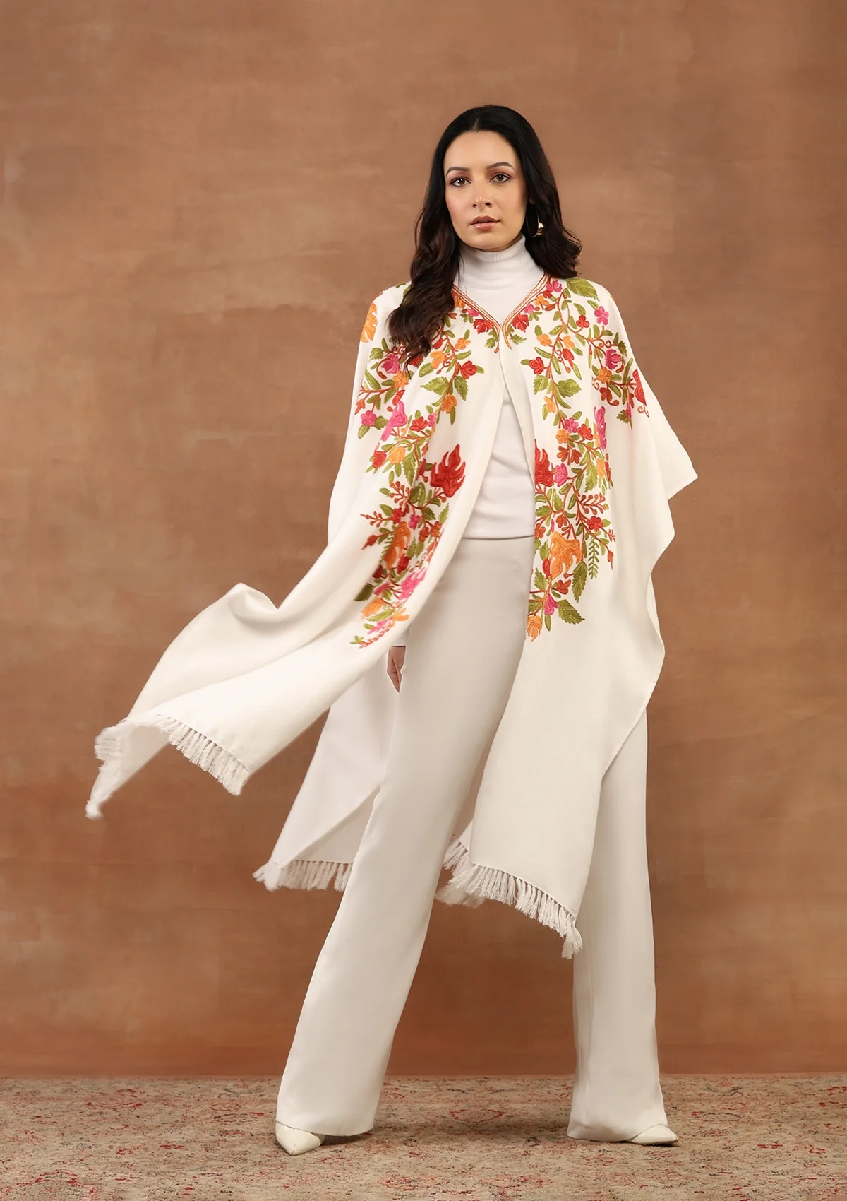HOC Kashmiri Wool Aari Embroidered Solid Women's Cape -White - Healthber