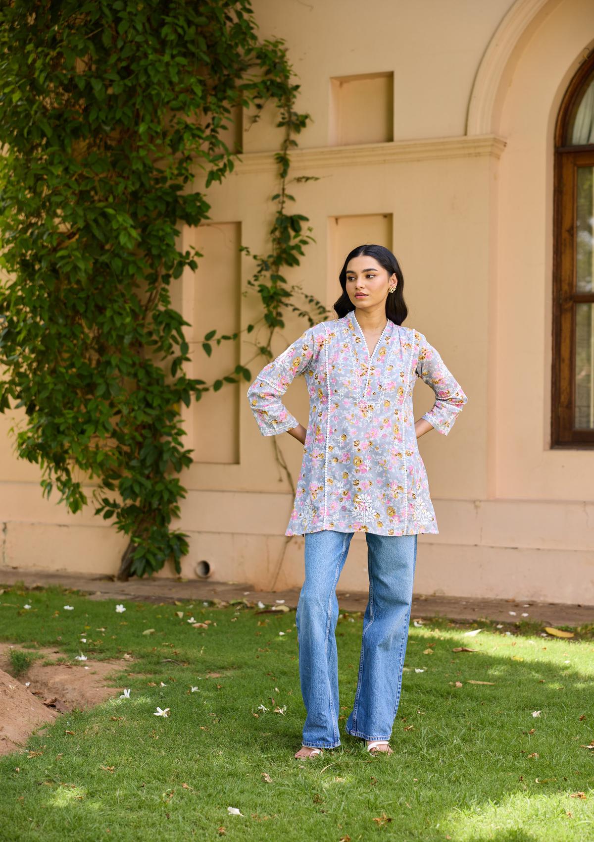 HOC Cotton Chikankari Printed Women's Short Kurta - Grey - Healthber