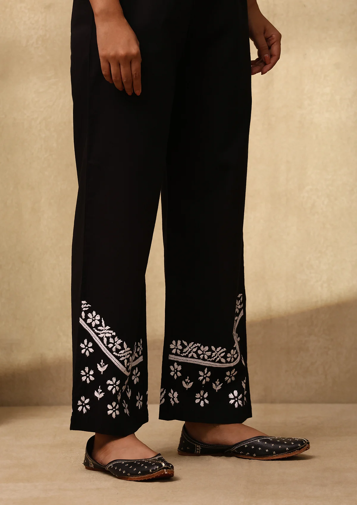 HOC Cotton Cambric Chikankari Solid Women's Palazzo - Black - Healthber