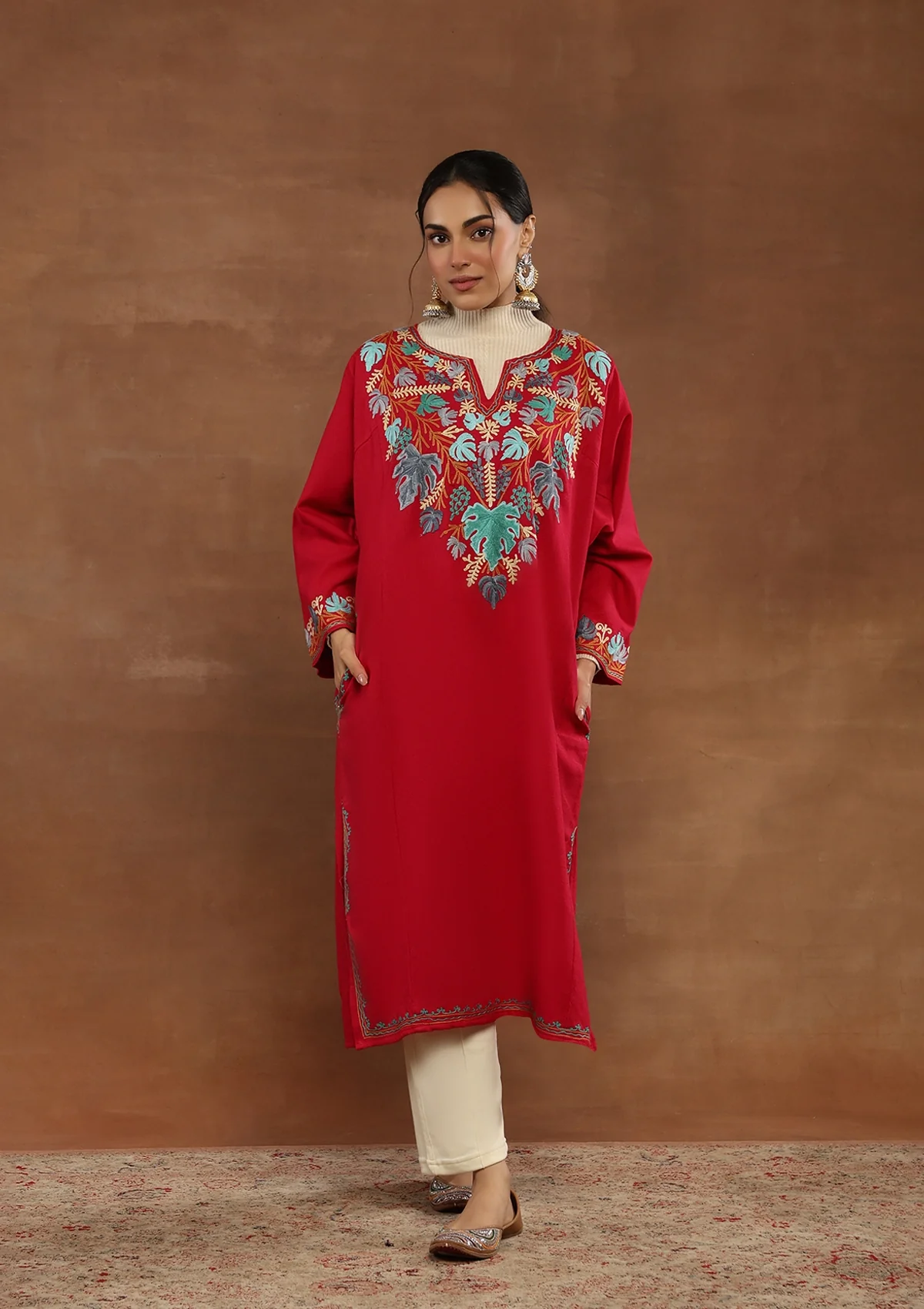 HOC Kashmiri Wool Aari Embroidered Solid Women's Phiran Kurta-Fuchsia - Healthber