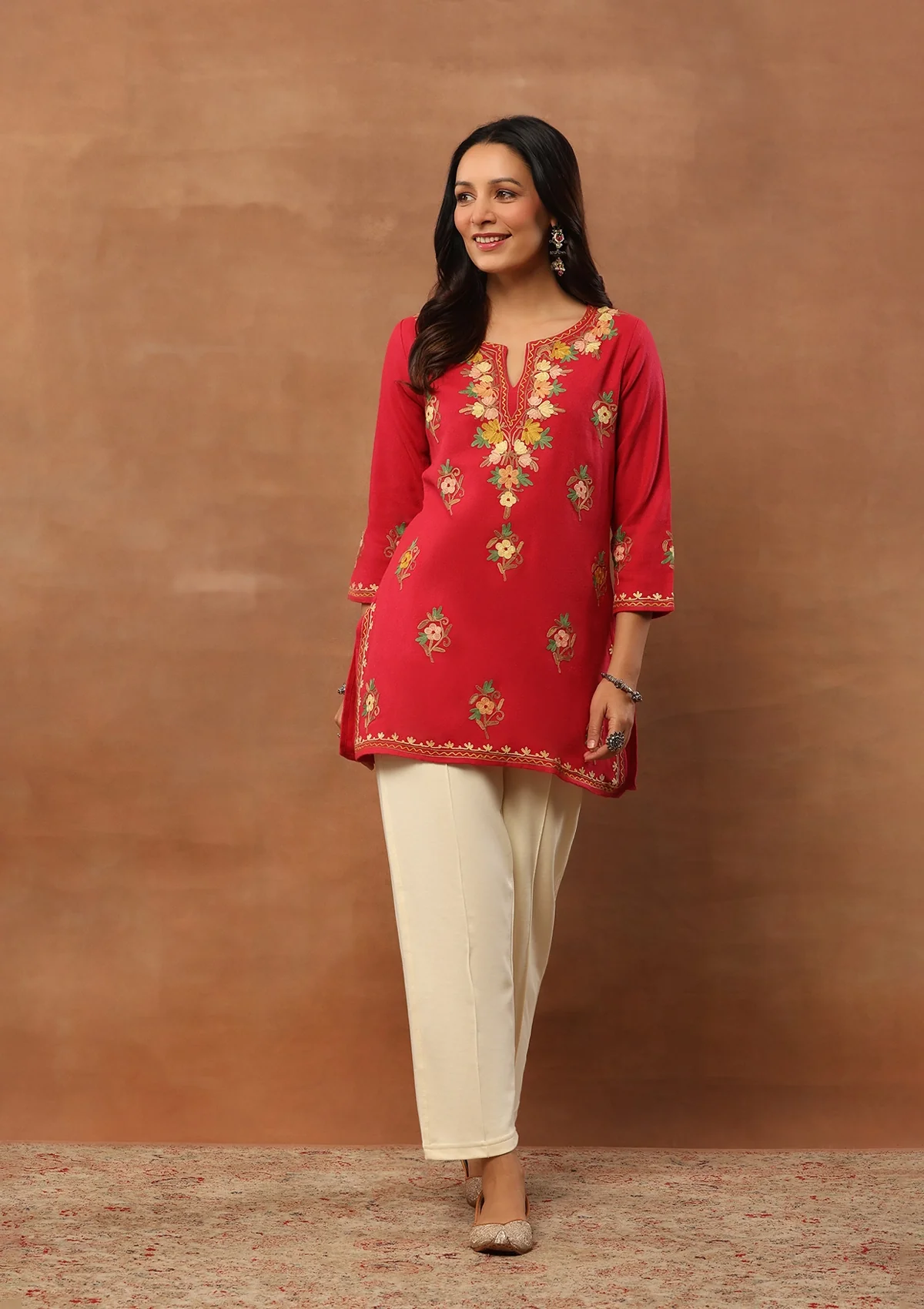 HOC Aari Embroidered Woollen Solid Women's Short Kurta - Pink - Healthber