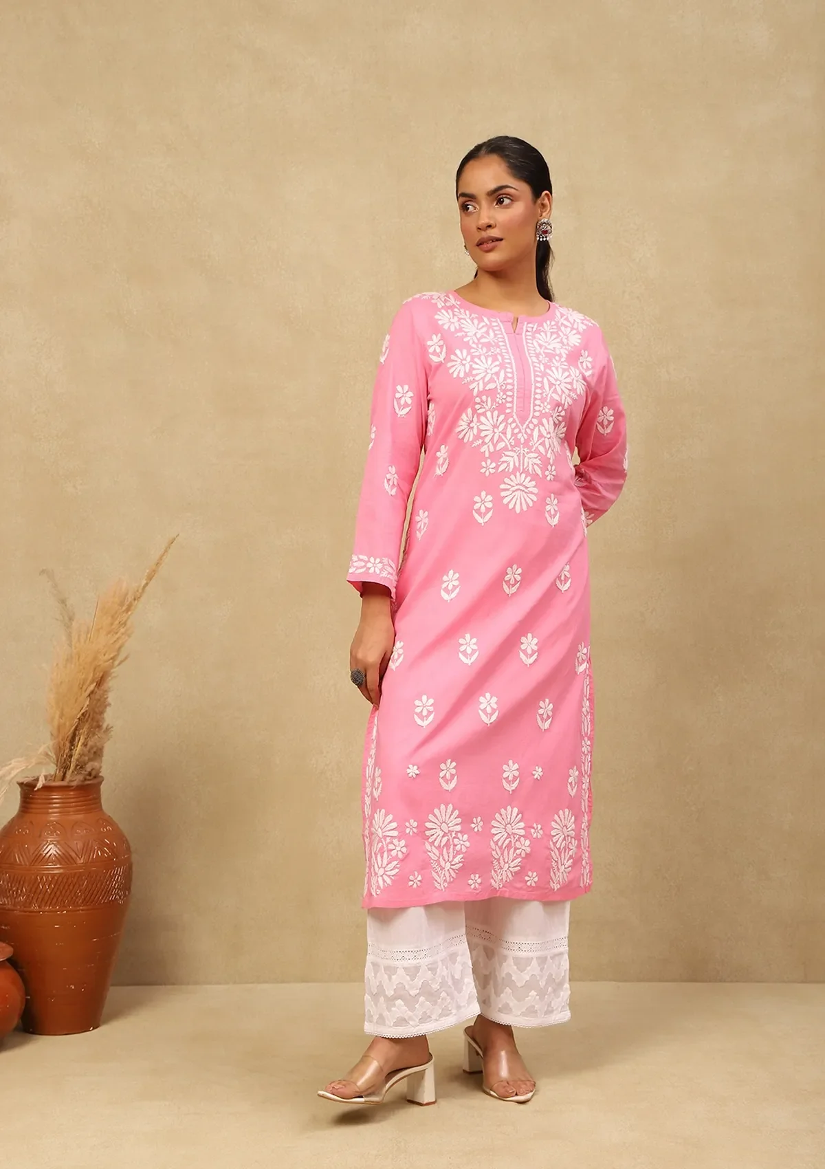 HOC Nida Chikankari Cotton Straight Kurta - Healthber