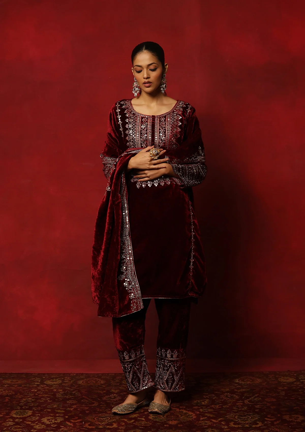 HOC Velvet Zari Embroidered With Sequins Women's Solid 3 PC Kurta Set-Maroon - Healthber