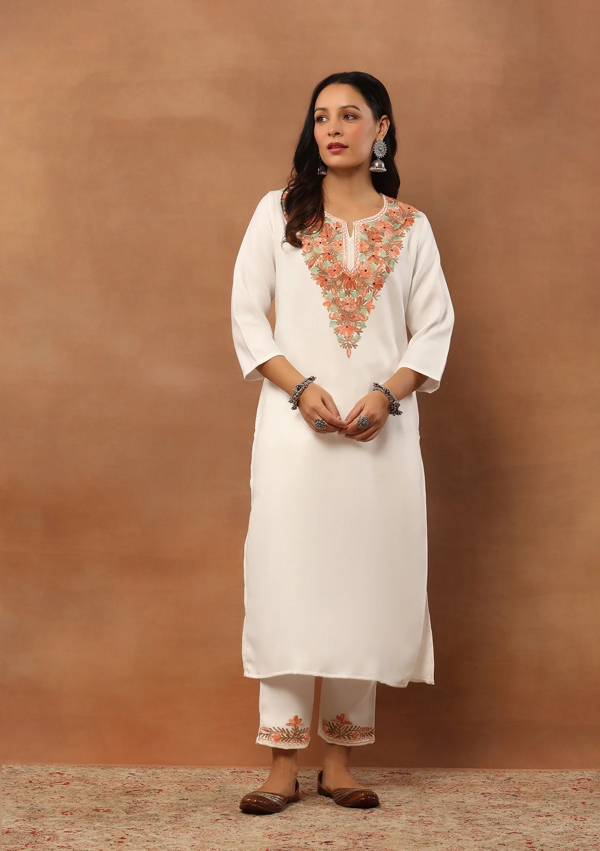 HOC Woollen Aari Embroidered Solid Women's 2 PC long Kurta Set - White - Healthber