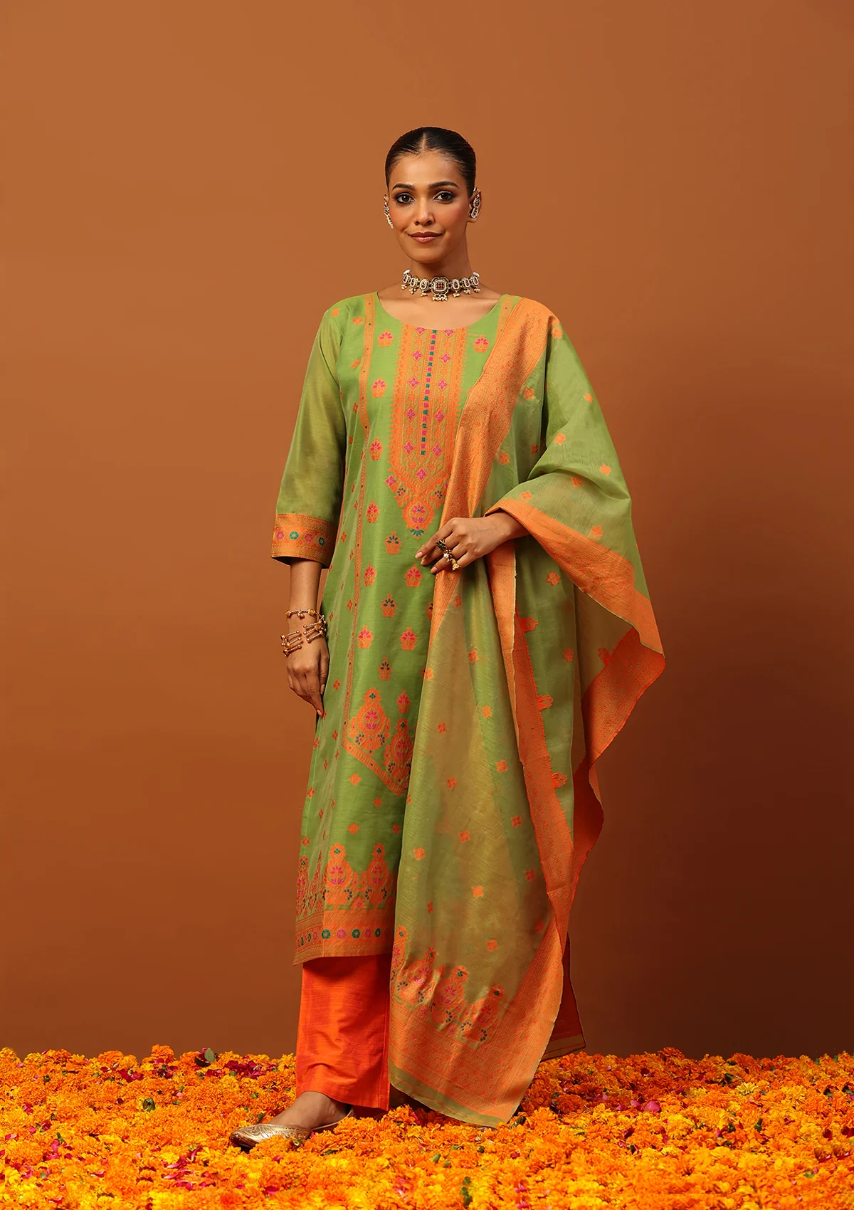 HOC Banarasi Chanderi Hand Weave Women's 3PC Long Kurta Set -Green - Healthber